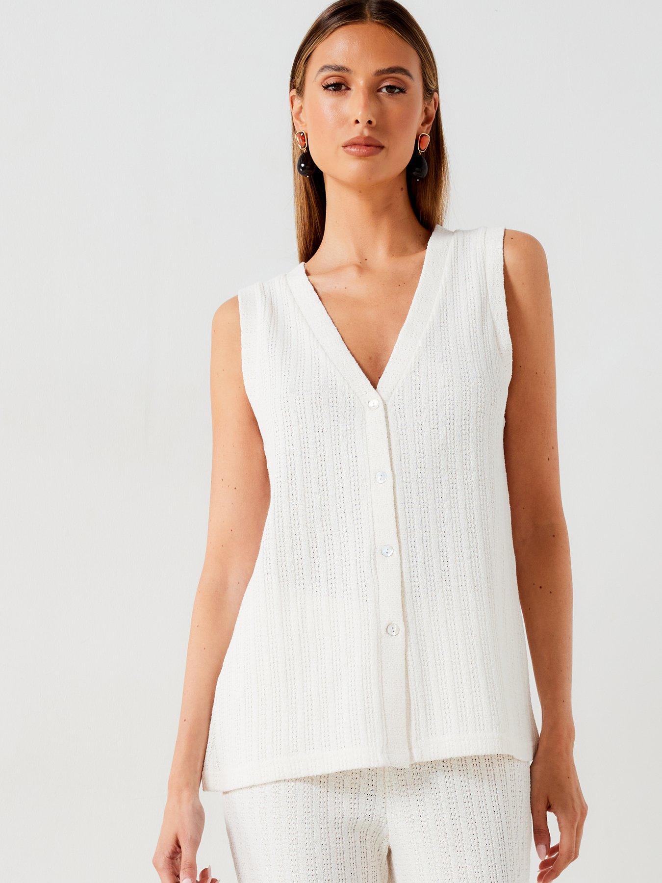 mango-crochet-button-waistcoat-creamoutfit