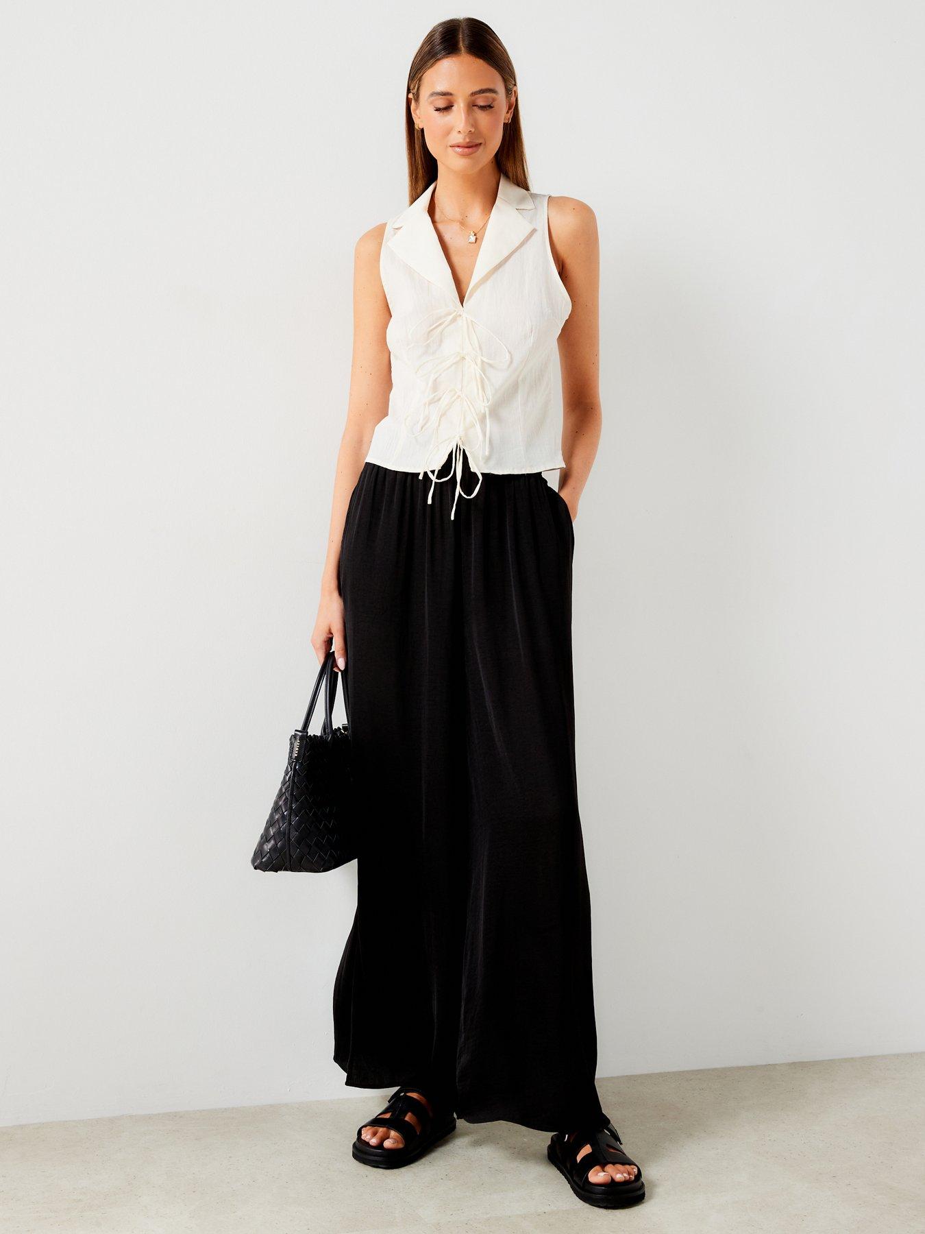 mango-black-wide-leg-fluid-trousersoutfit