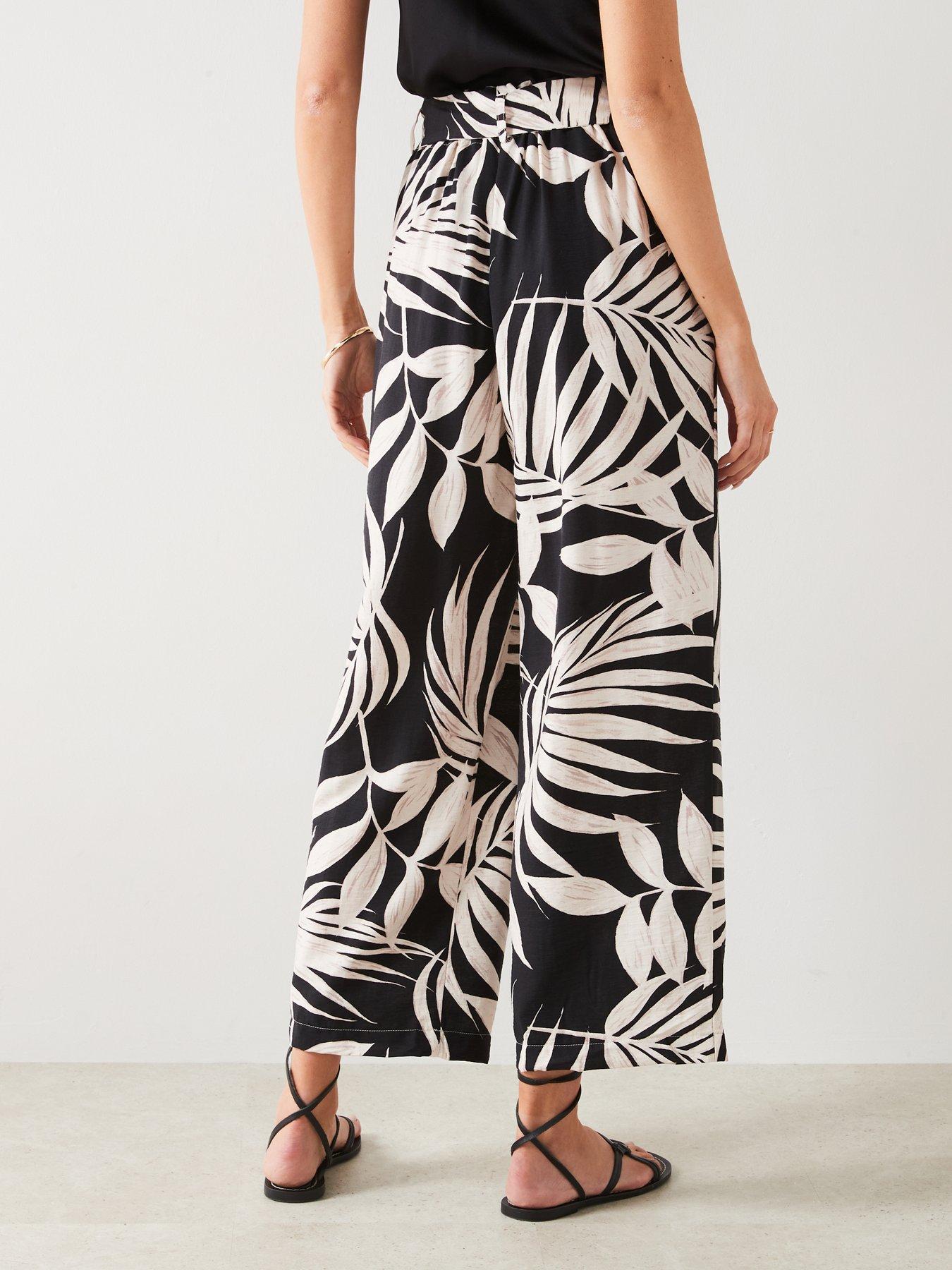 mango-black-and-white-all-over-print-cropped-trouserstillFront