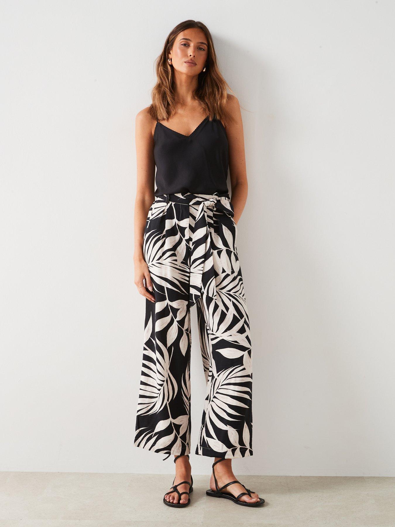 mango-black-and-white-all-over-print-cropped-trouserback