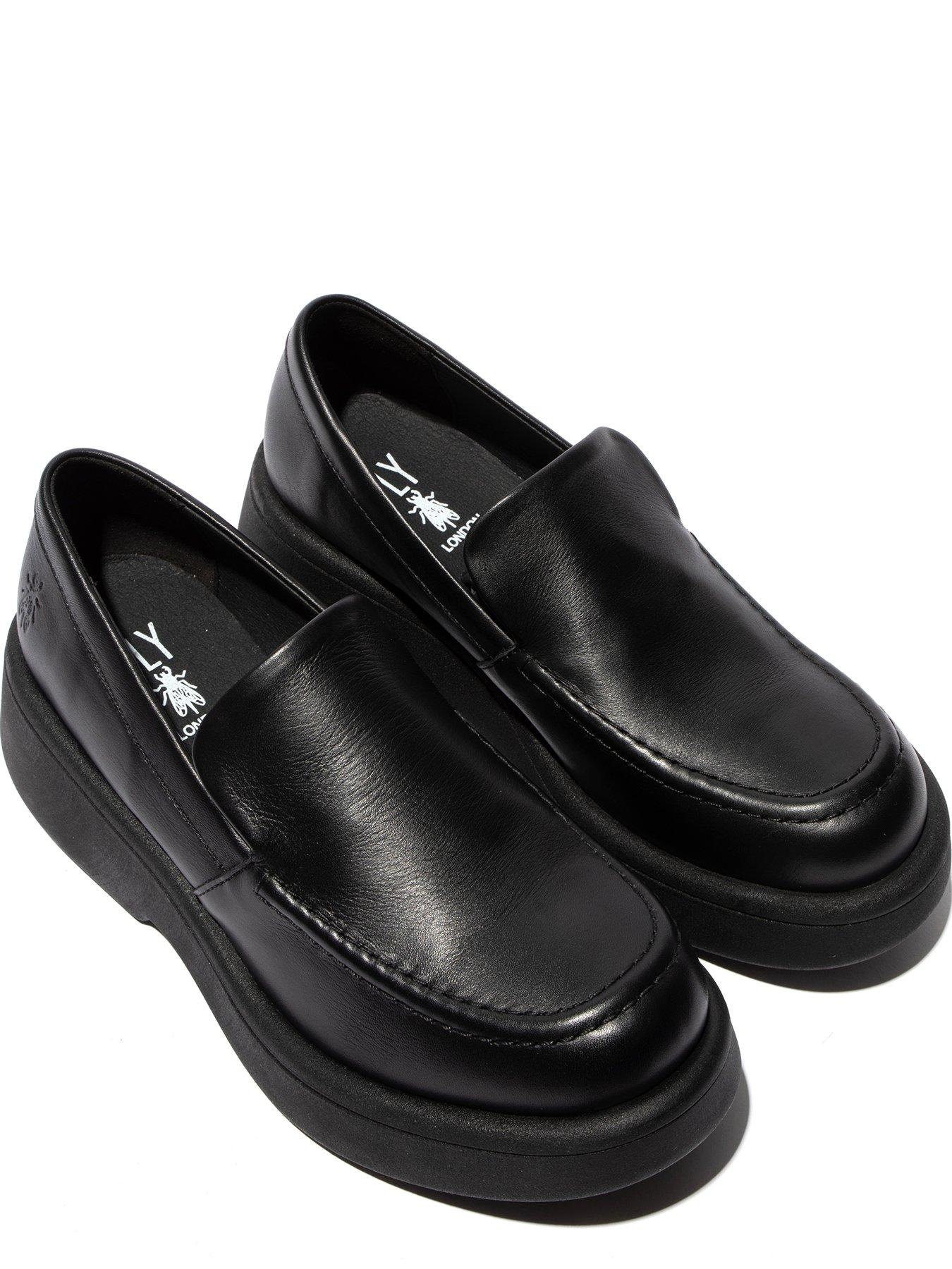 fly-london-maru158fly-loafer-blackoutfit