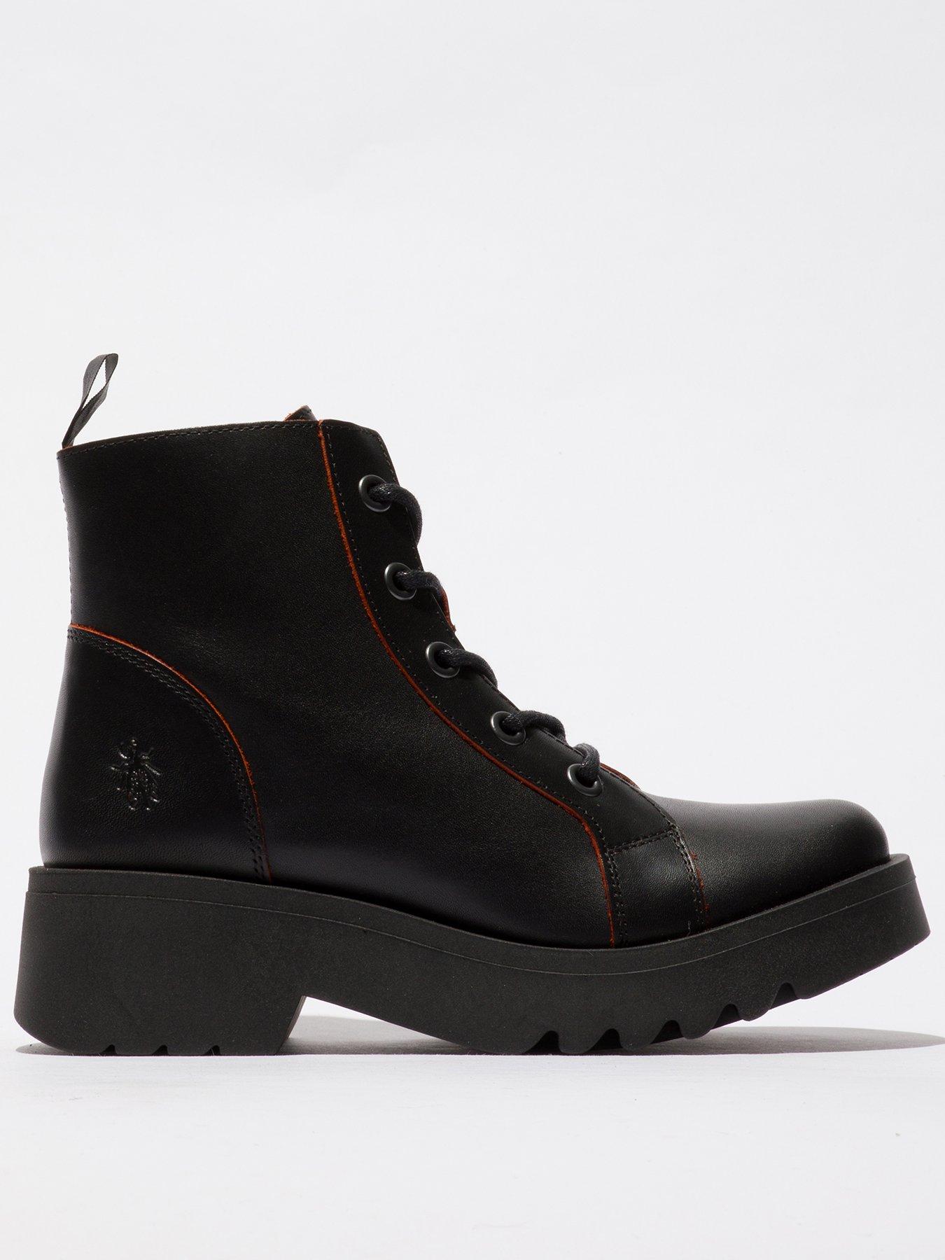 fly-london-metz788fly-lace-up-boot-blackred