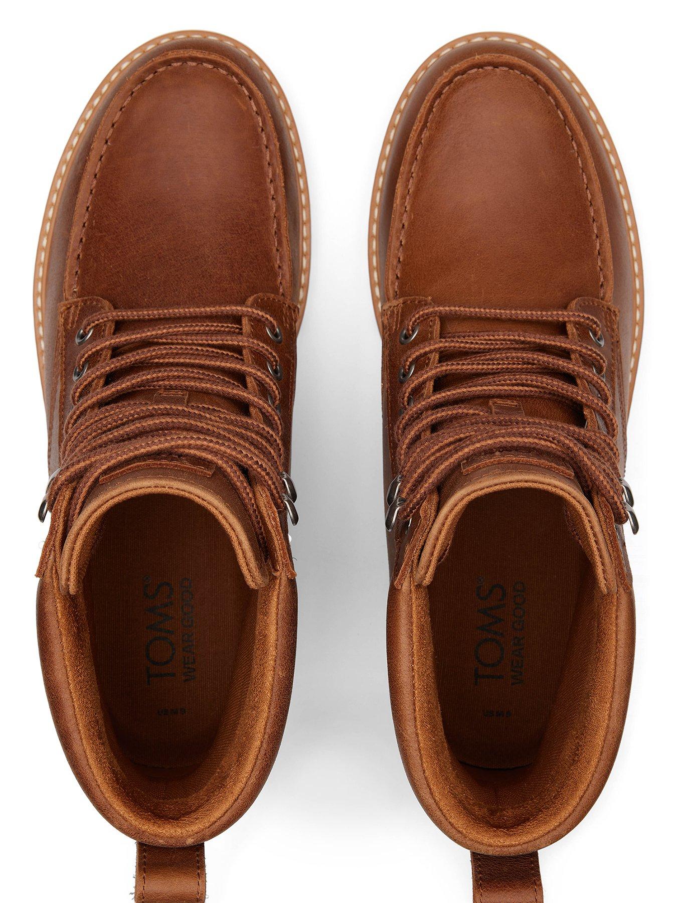 toms-toms-palomar-lace-up-boots-brownoutfit