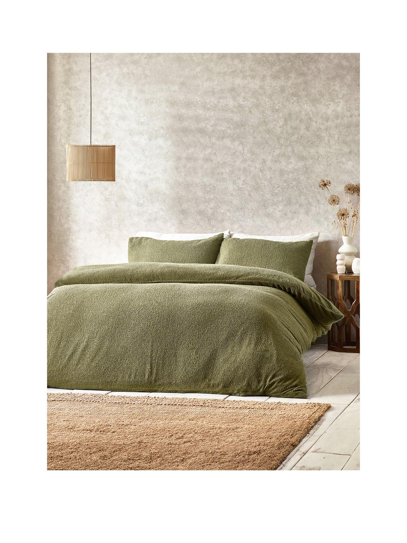 the-yard-boucle-duvet-covernbspset-olivestillFront