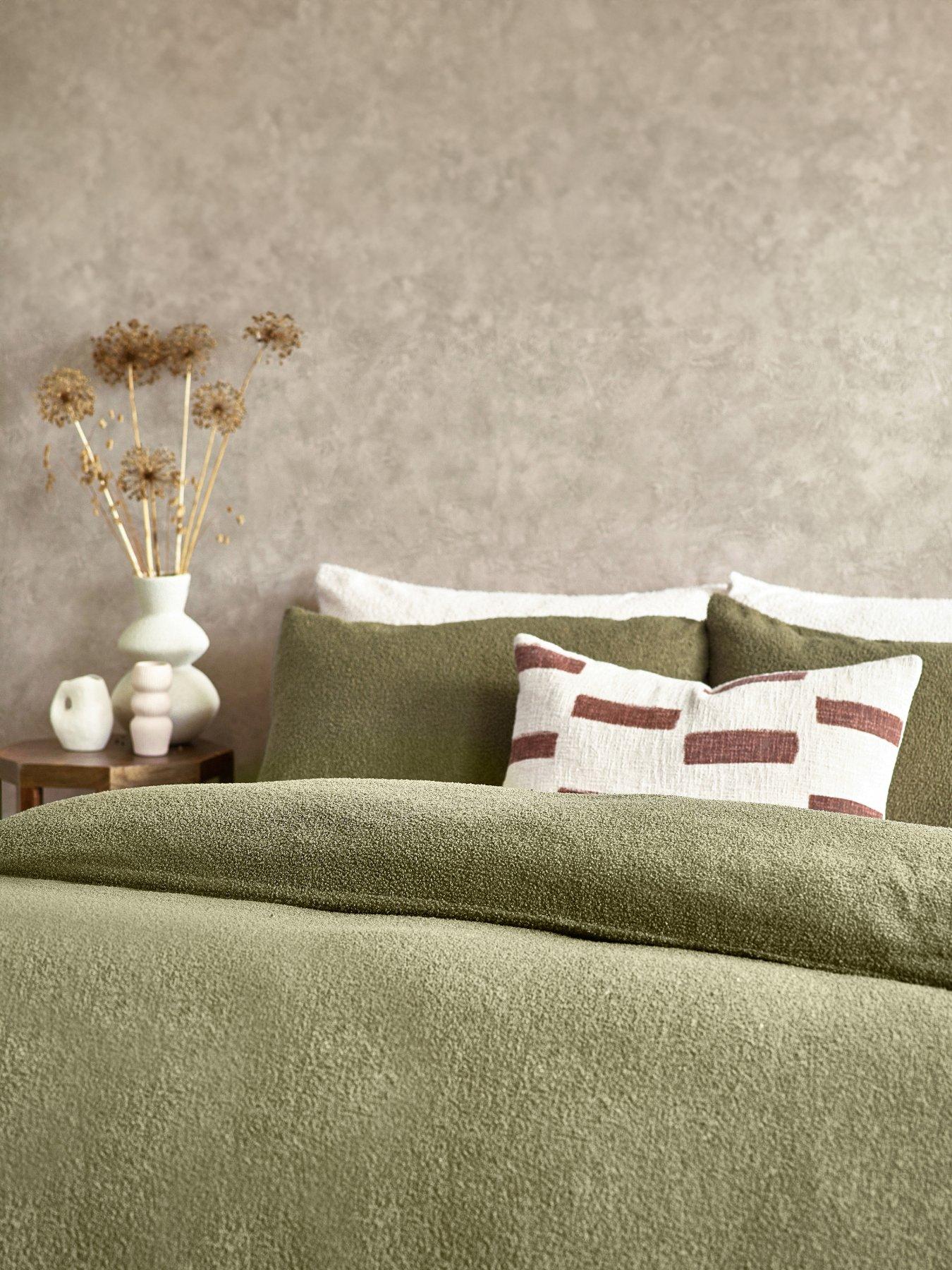 the-yard-boucle-duvet-covernbspset-oliveback