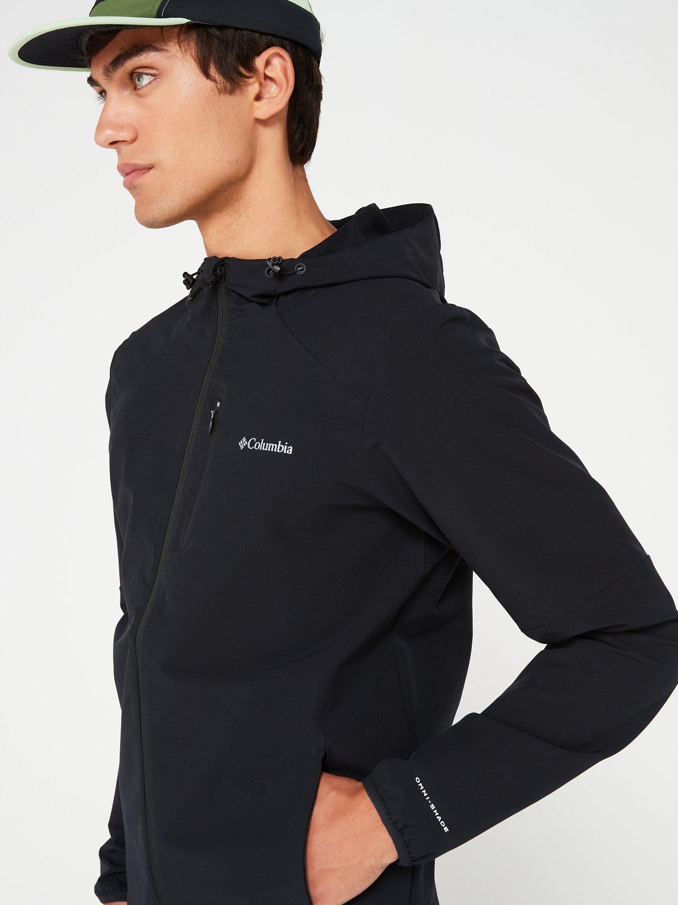 columbia-mens-tech-softshell-hoodie-blackoutfit