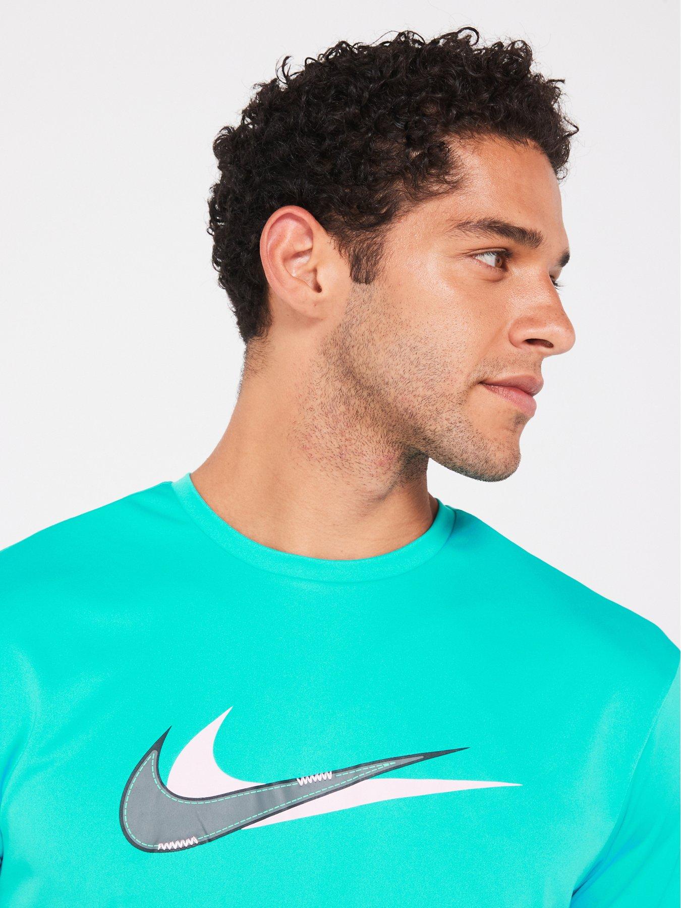 nike-stacked-swoosh-short-sleeve-hydroguard-dusty-cactus-bluedetail