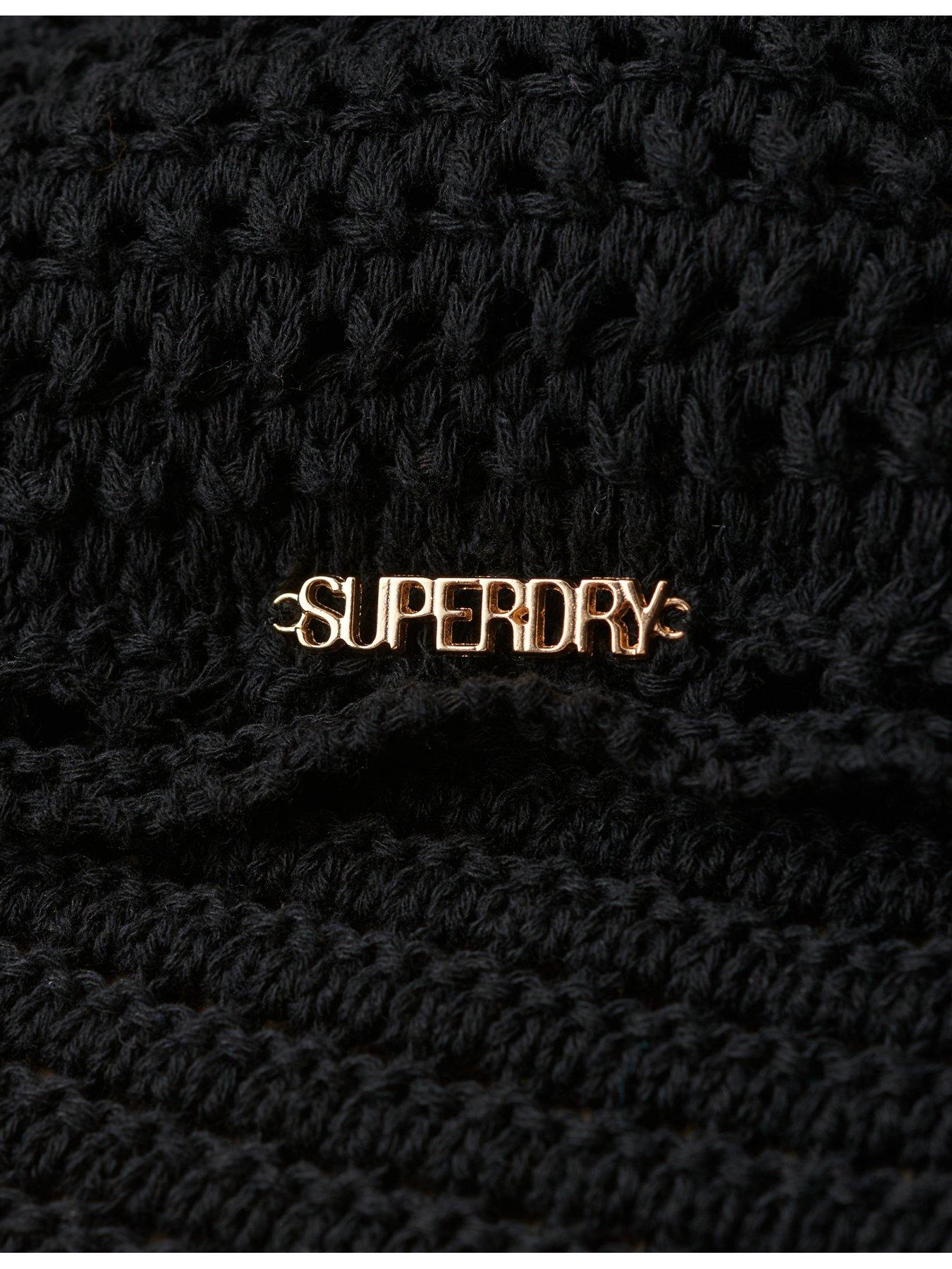 superdry-cropped-halter-crochet-top-blackoutfit