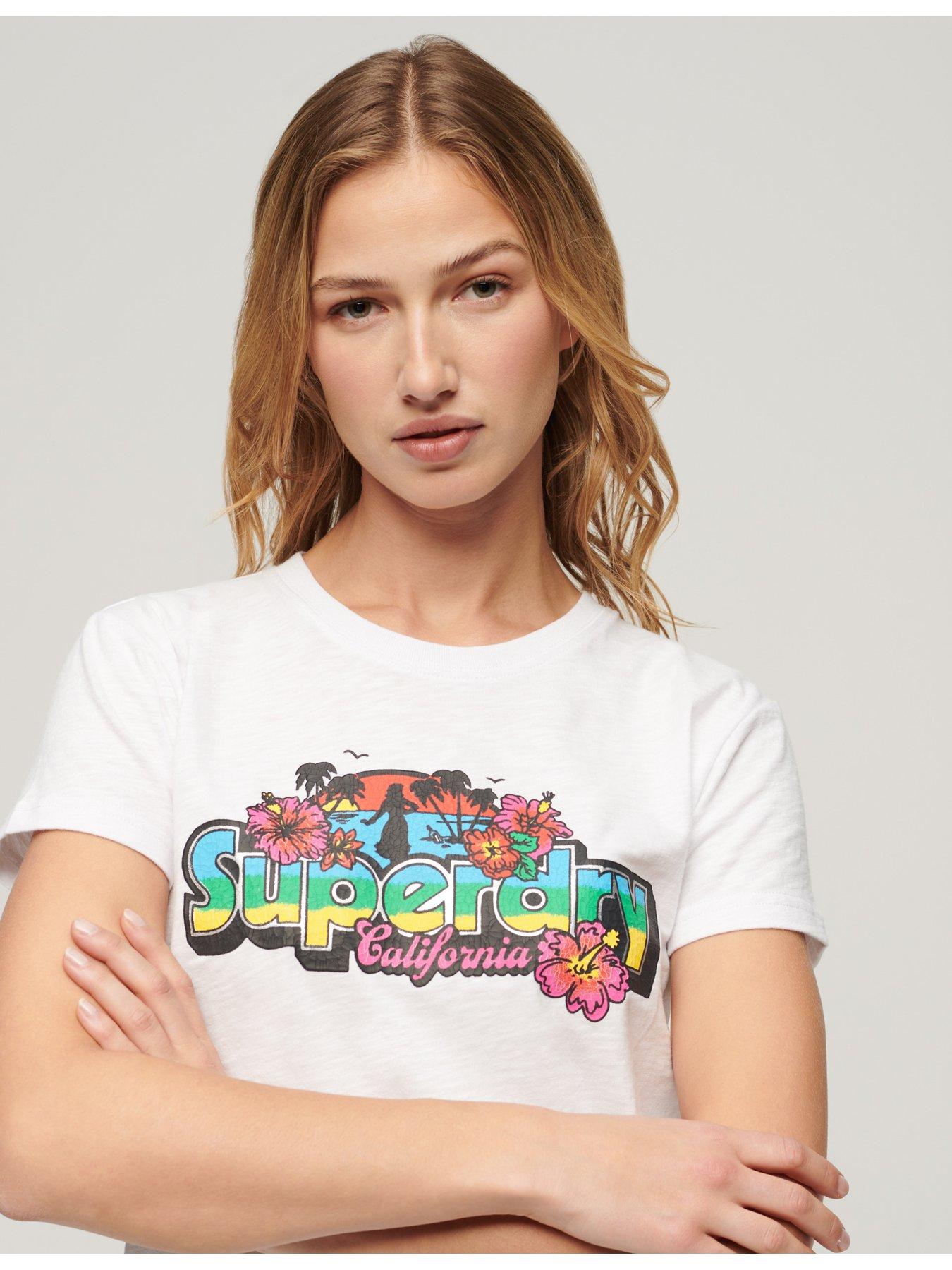 superdry-cali-sticker-fitted-t-shirt-multistillFront