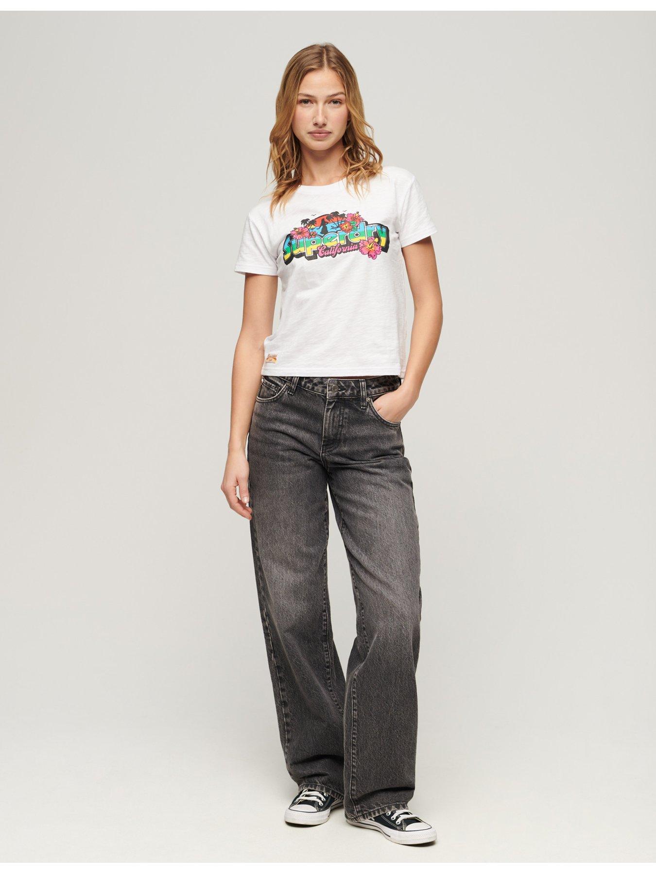 superdry-cali-sticker-fitted-t-shirt-multiback