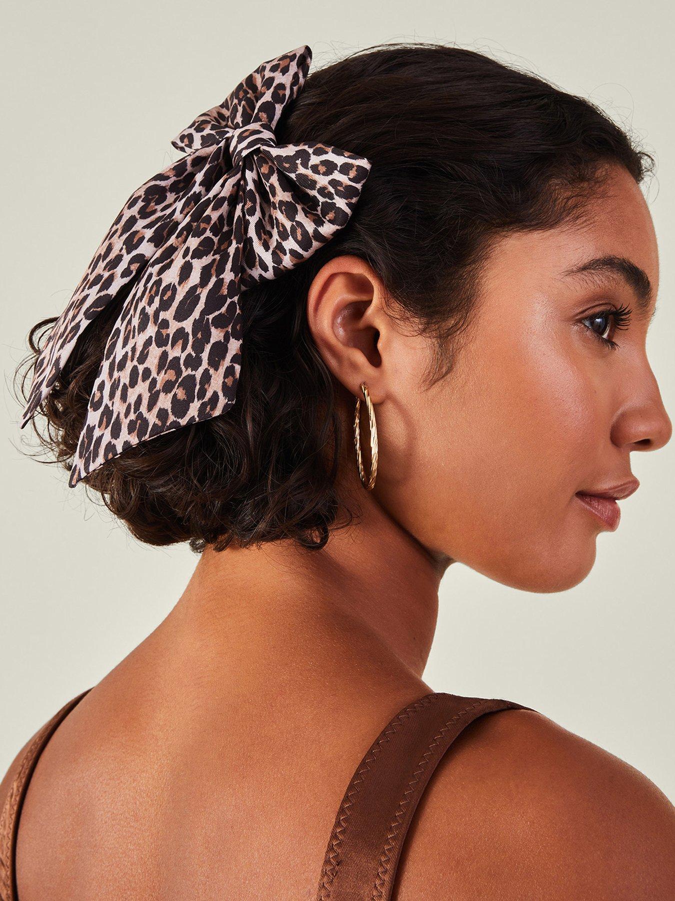 Image 2 of 4 of Accessorize Leopard Hair Bow