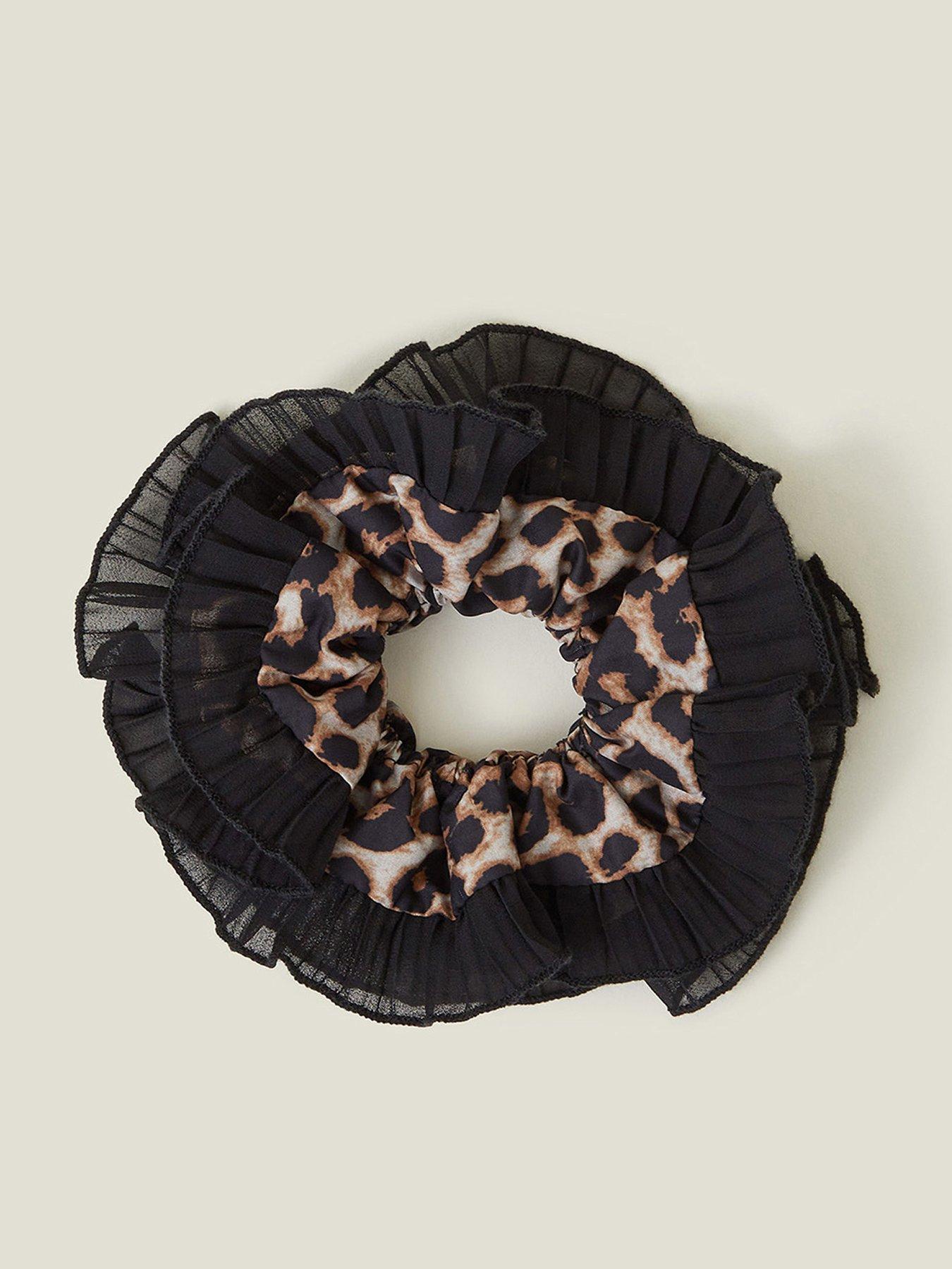 accessorize-xl-leopard-scrunchie