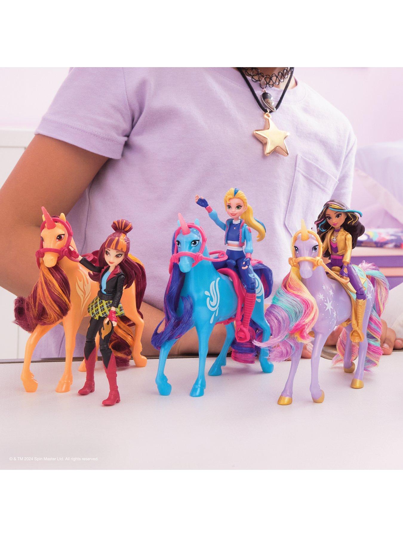 Image 6 of 6 of Unicorn Academy Sophia 4.5" Doll & Wildstar Unicorn