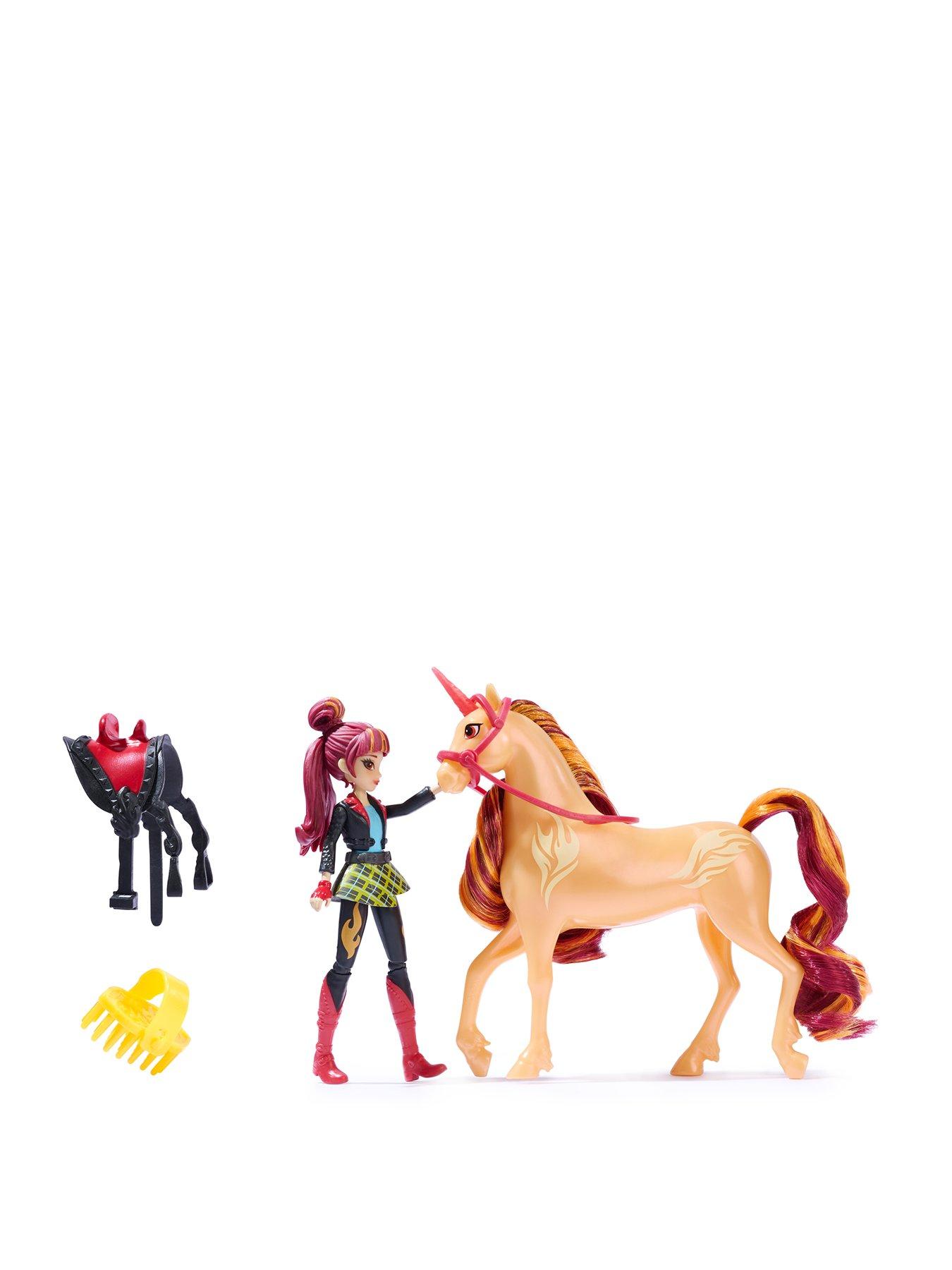 unicorn-academy-valentina-doll-cinder-unicornfront