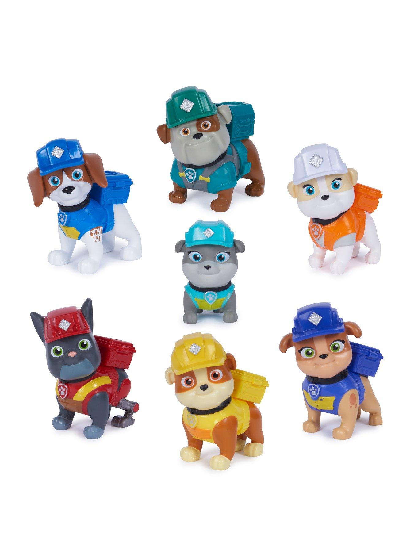undefined Construction Family Figure Gift Pack