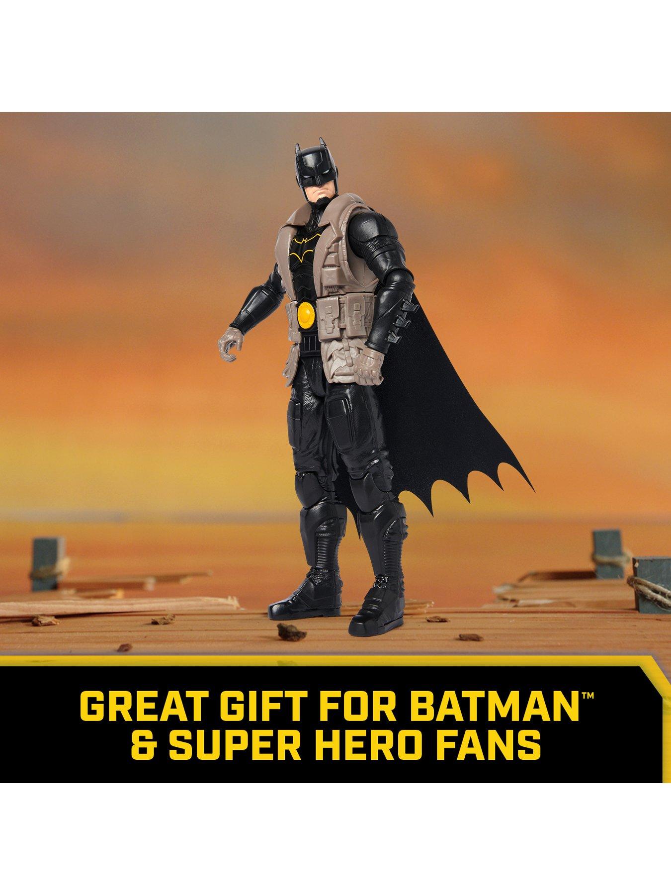 batman-batman-action-figure-12outfit