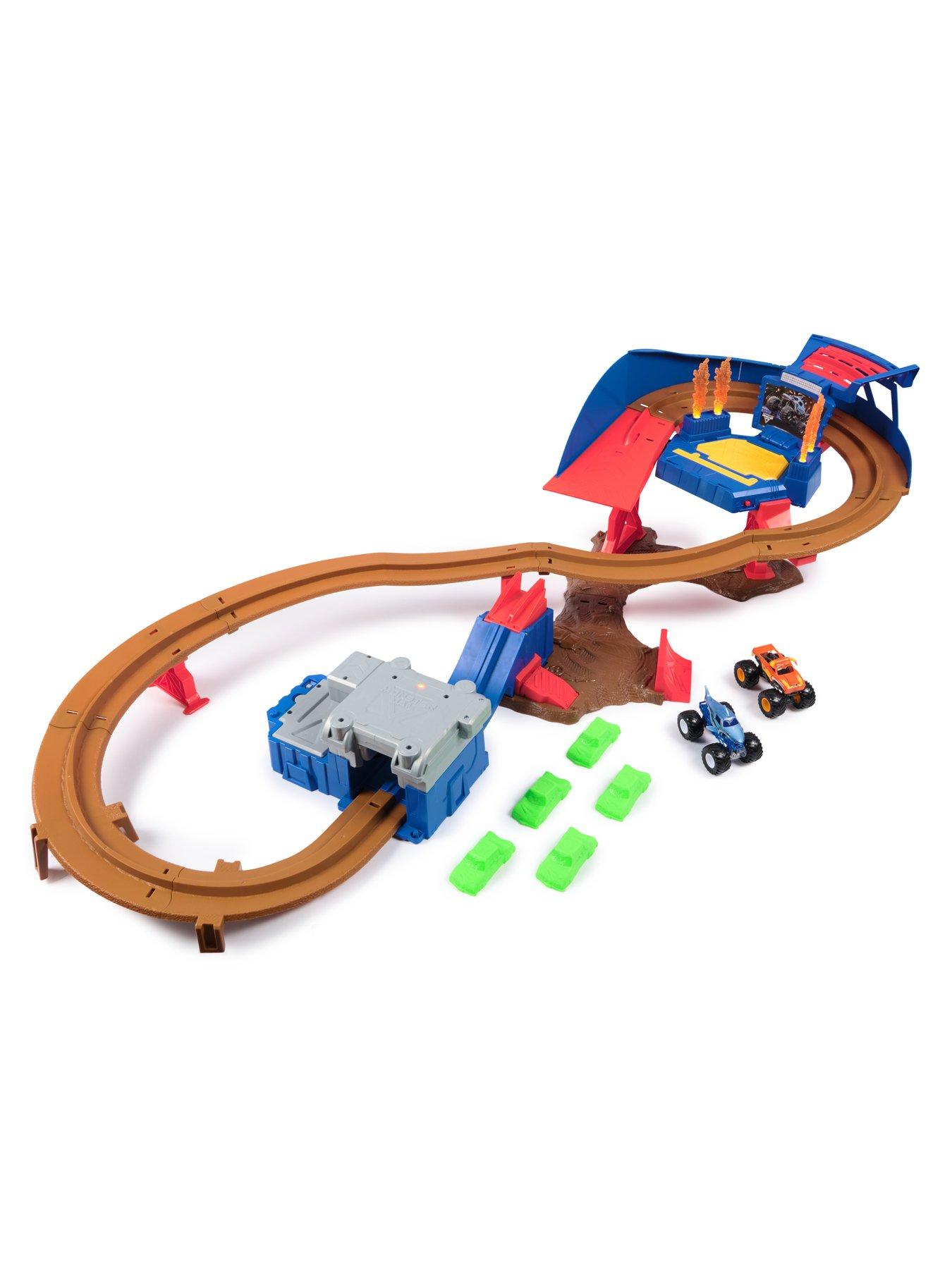 monster-jam-supercharger-speedway-booster-playsetstillFront