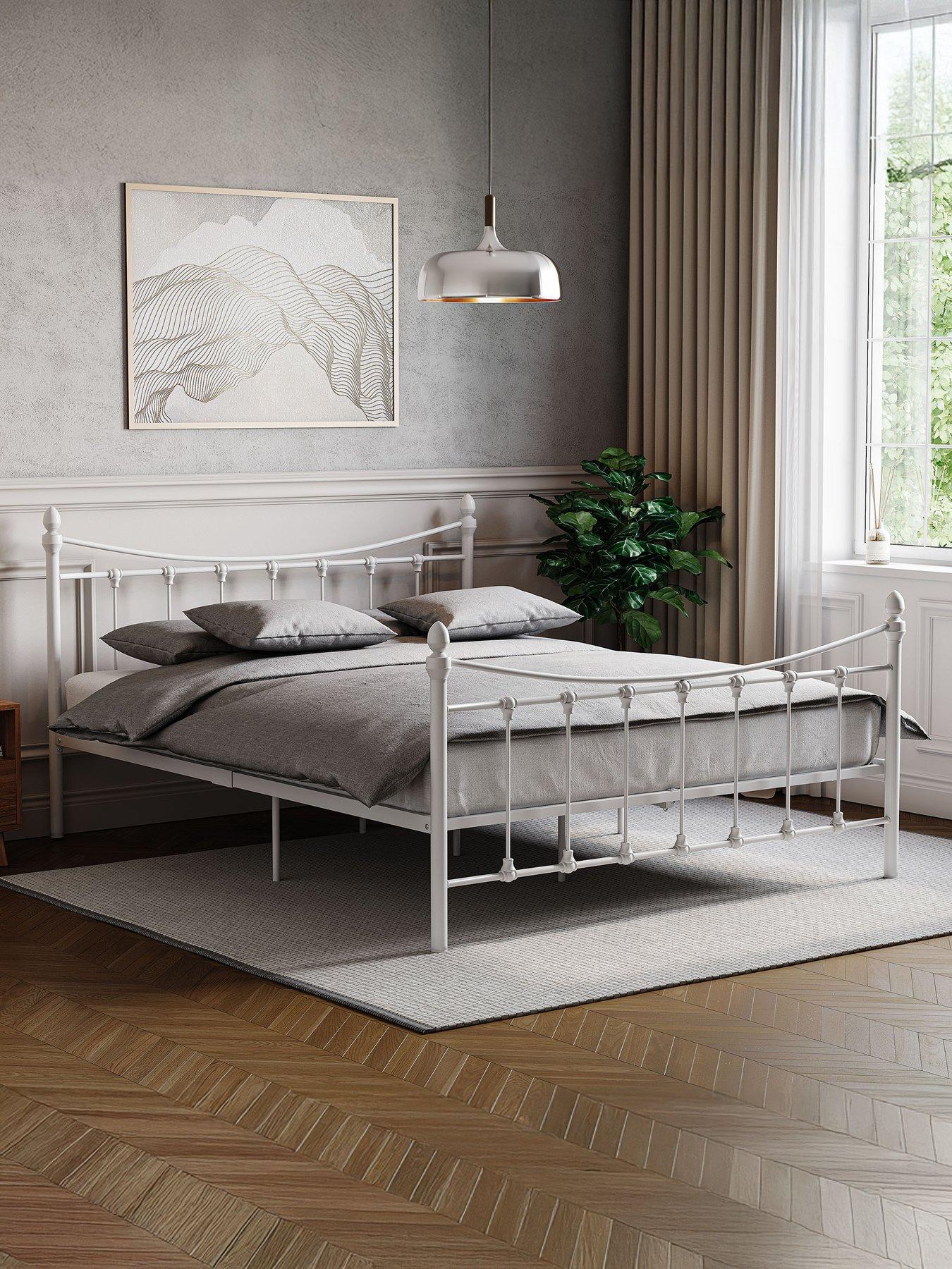 Vida Designs Paris Double Metal Bed