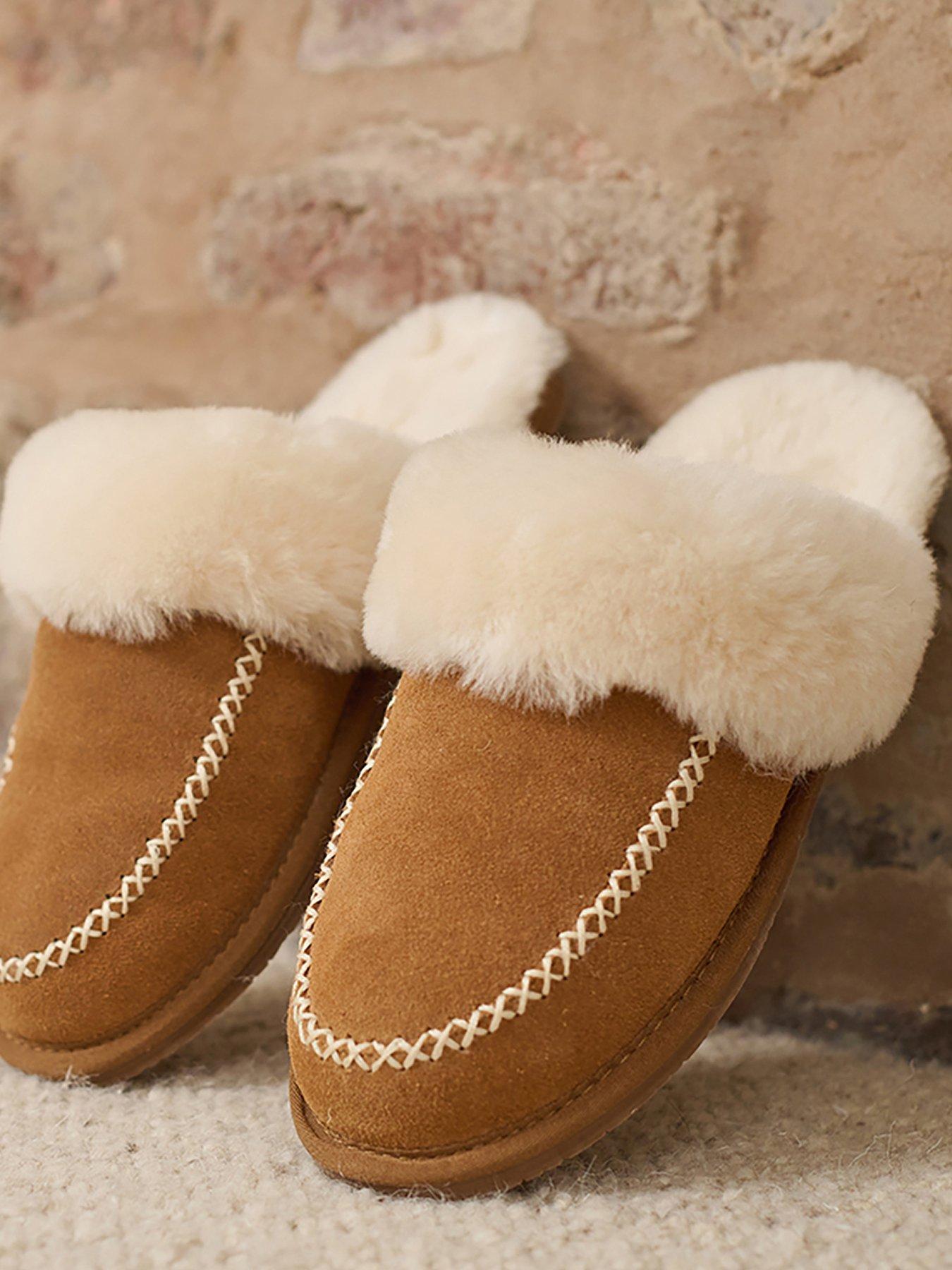 loungeable-boxed-real-sheepskin-fluffy-mule-slippers-beigedetail