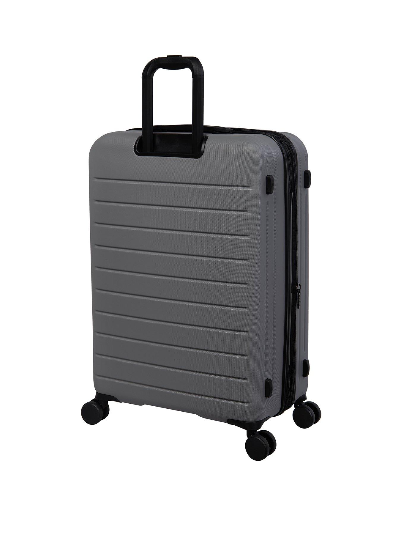 it-luggage-legionnbspsuitcase-medium-silverstillFront