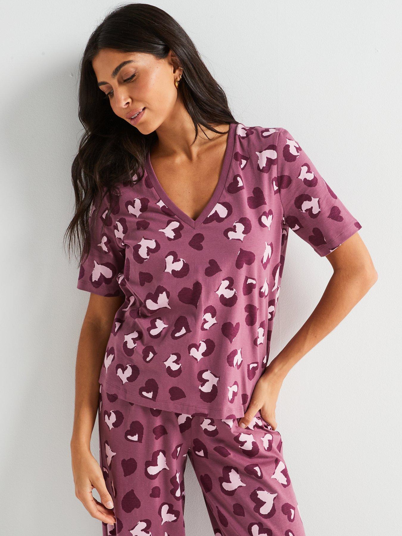 everyday-leopard-heart-print-short-sleeve-and-wide-leg-pj-setdetail