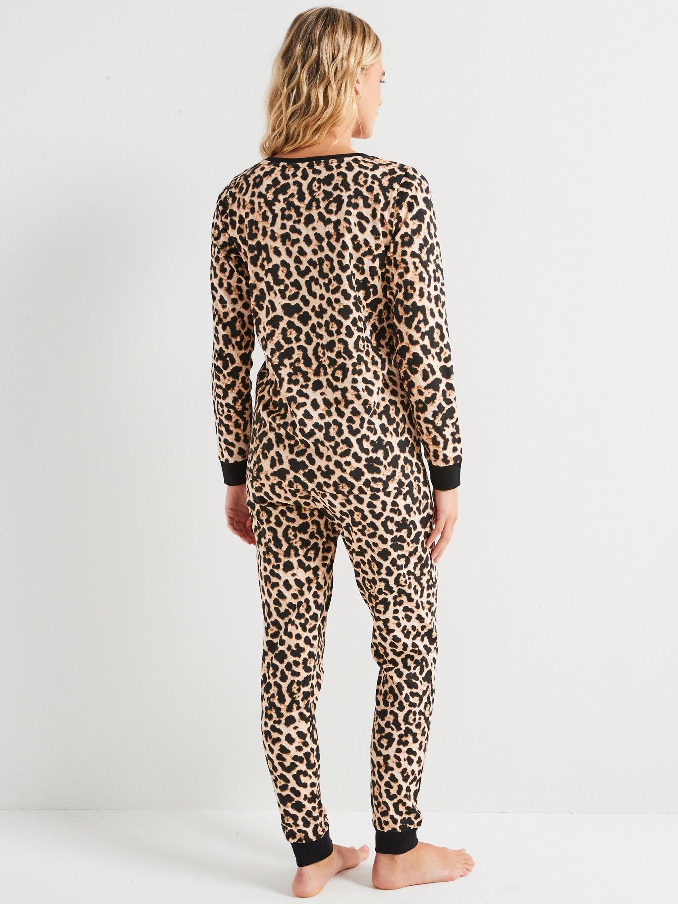 v-by-very-leopard-print-henley-and-jogger-pj-setstillFront