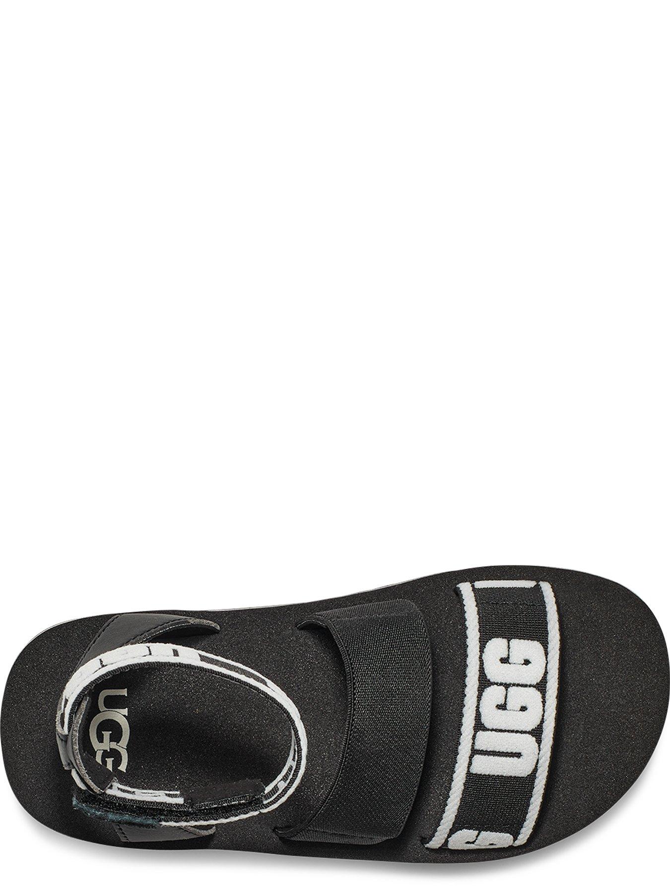 ugg-kids-allisa-slide-blackoutfit