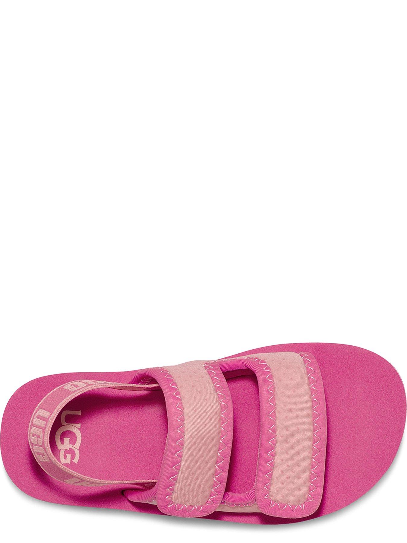 ugg-kids-lennon-slingback-sandaloutfit