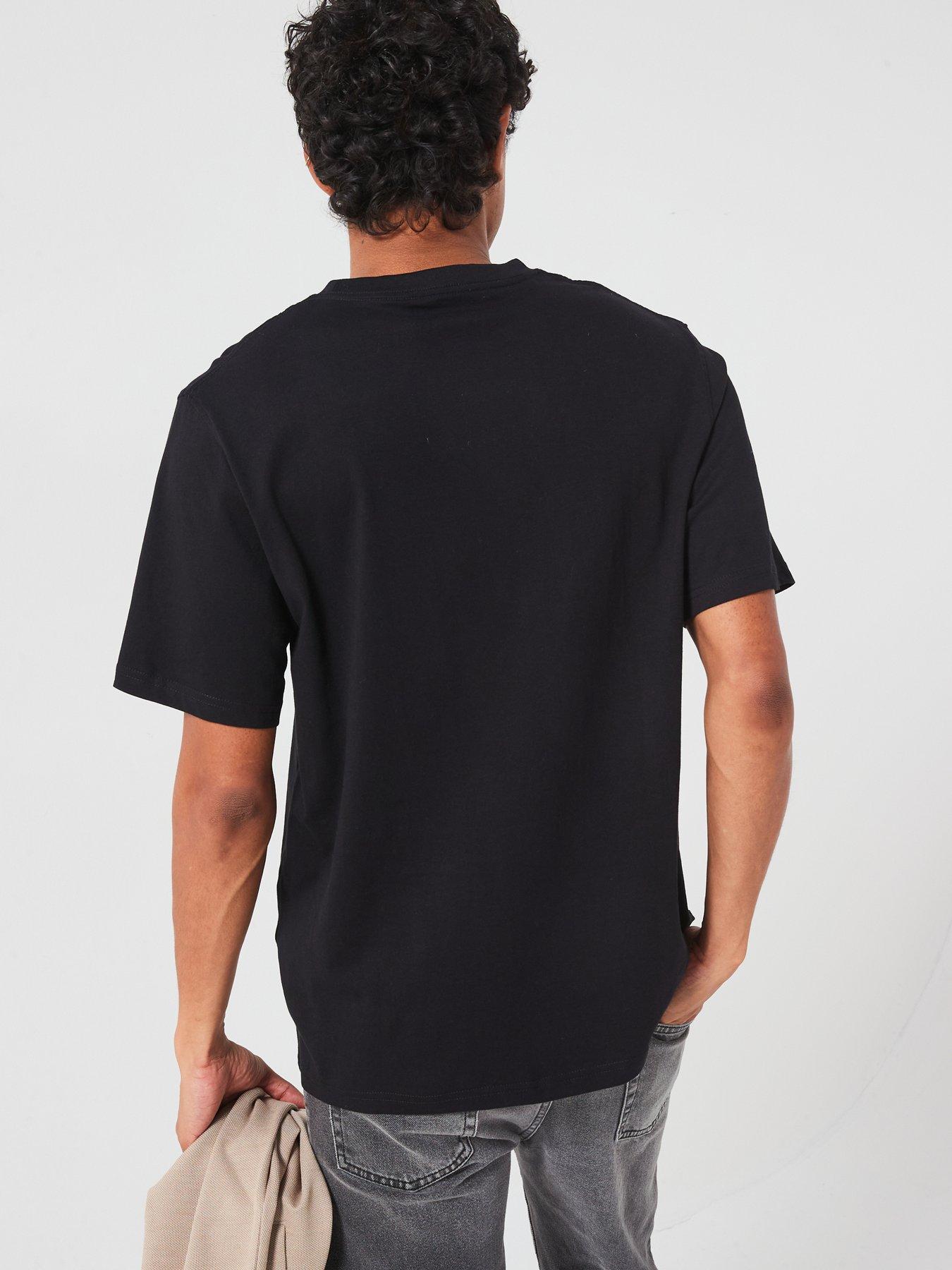 jack-jones-large-chest-script-logo-t-shirt-blackstillFront