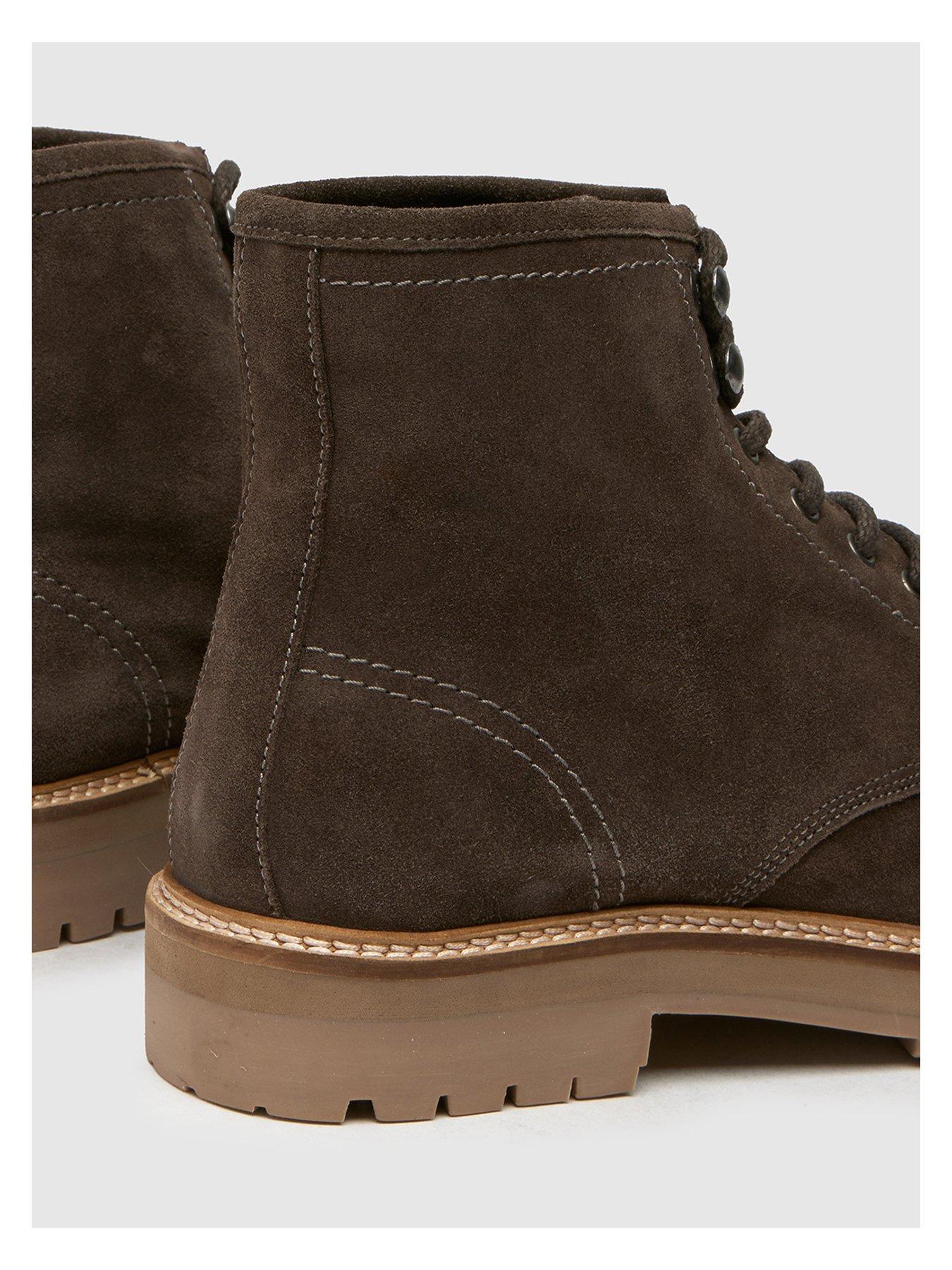 schuh-schuh-django-suede-apron-lace-up-boot-greyoutfit