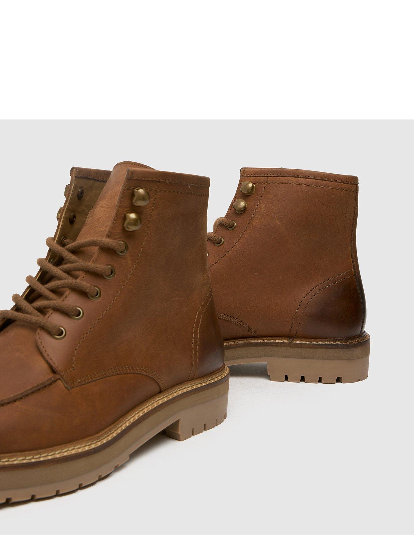 schuh-schuh-django-nubuck-apron-lace-up-boot-brownoutfit