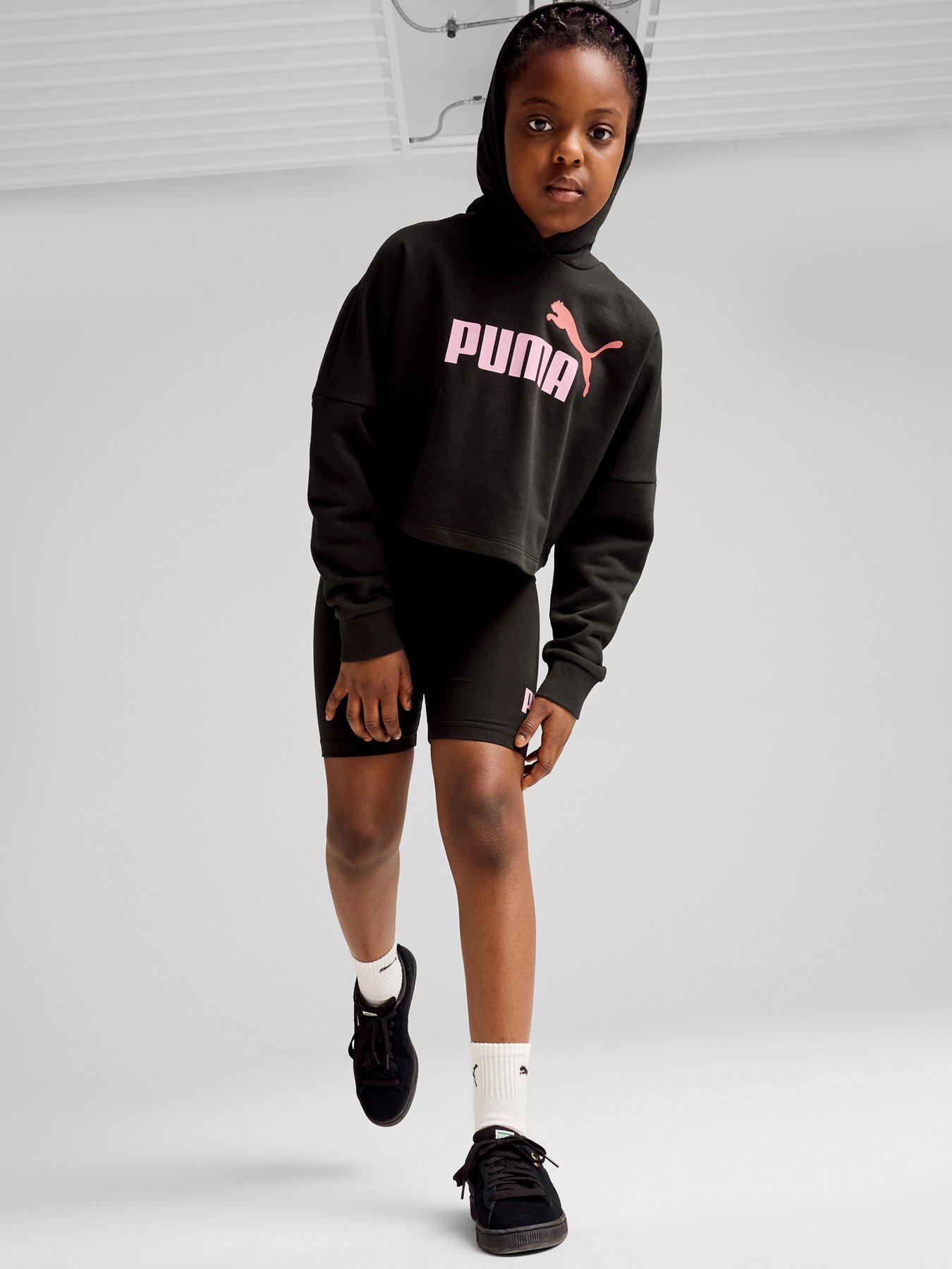 puma-girls-essentials-logo-cropped-hoodie-blackstillFront