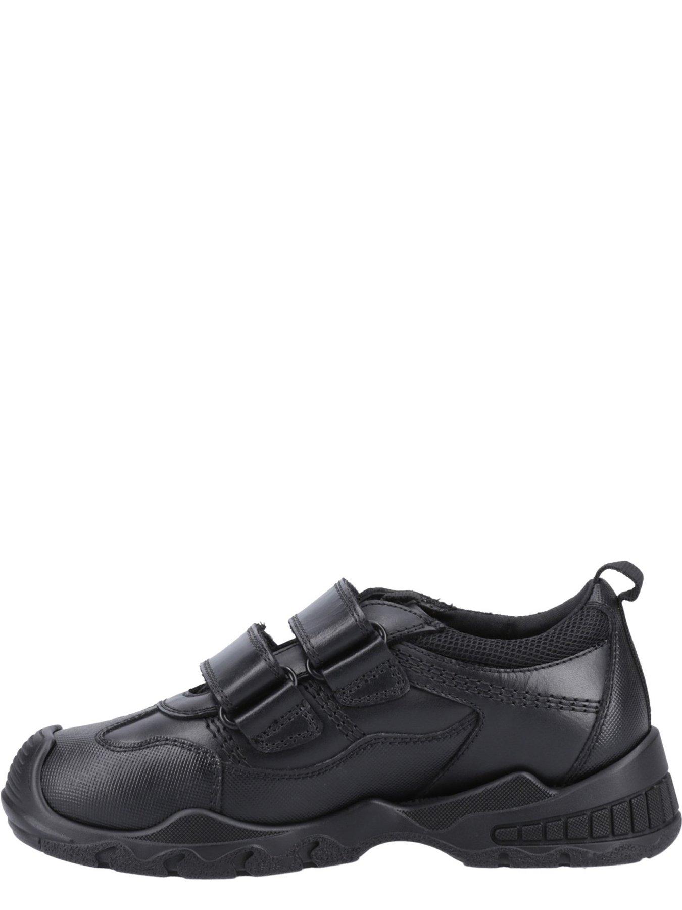 hush-puppies-troy-snr-school-shoe-blackoutfit