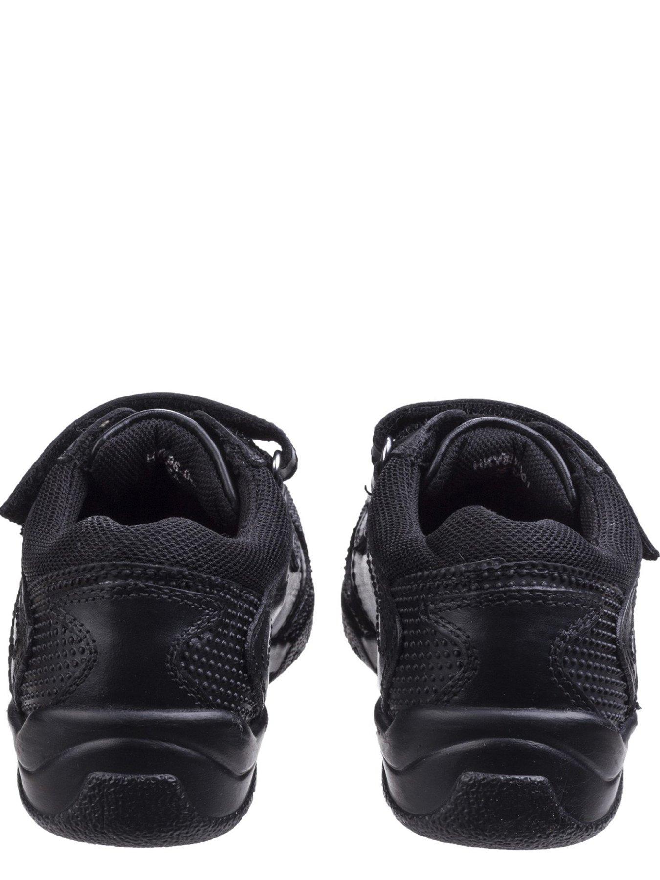 hush-puppies-jezza-school-shoe-snr-school-shoe-blackoutfit