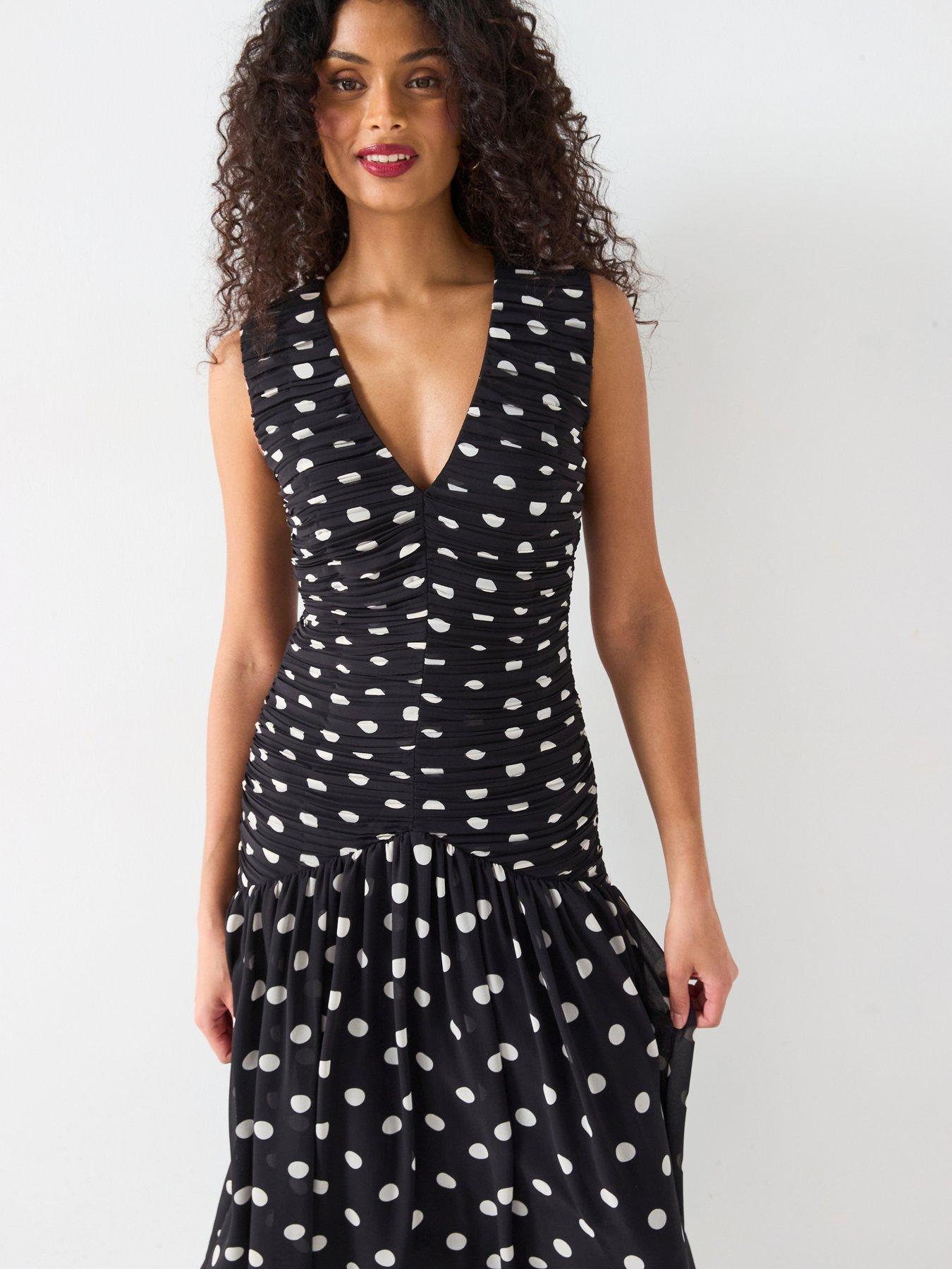 v-by-very-ruched-drop-hem-midi-dress-spot-spot-printoutfit