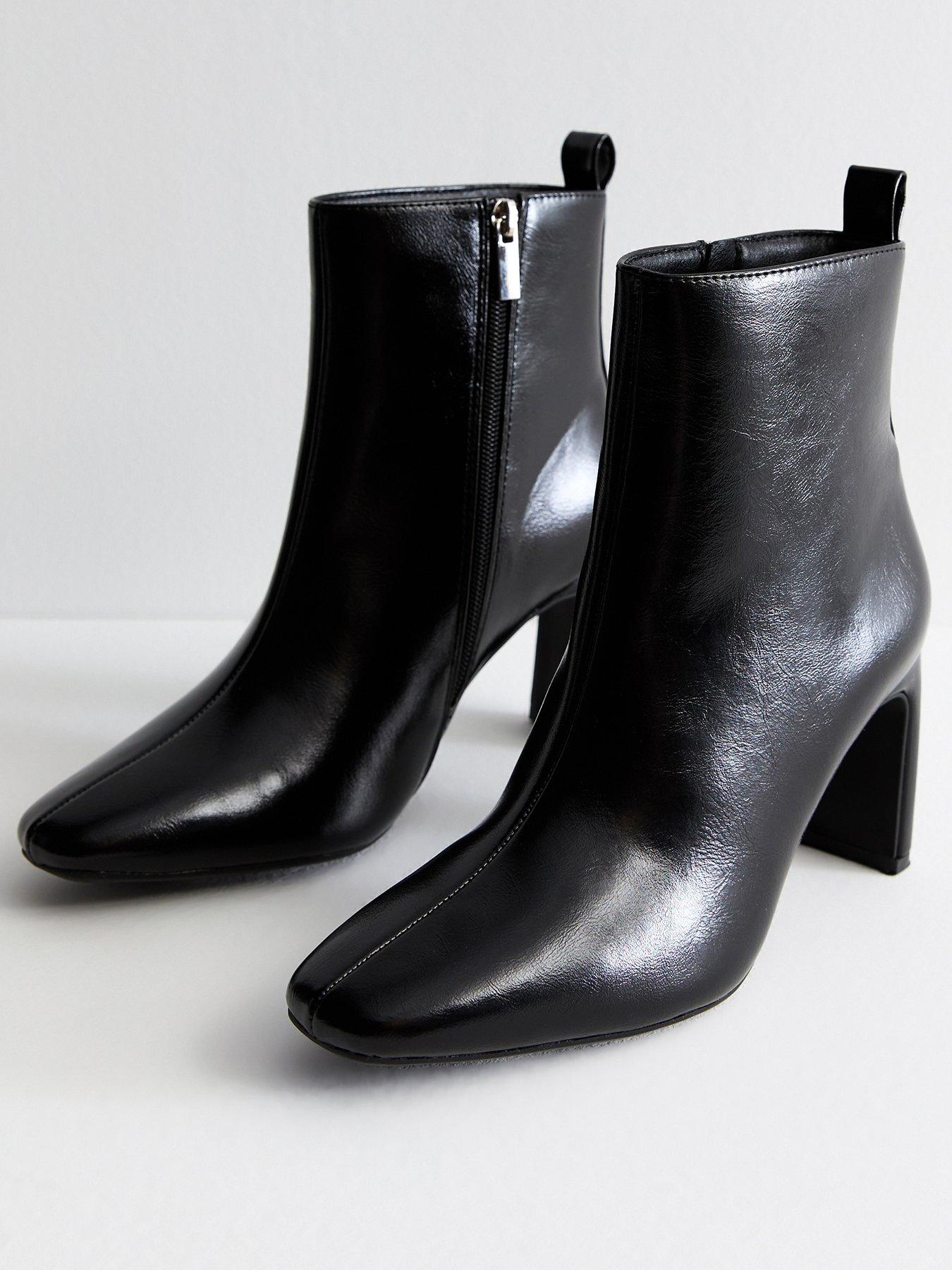 new-look-heeled-boots-blackstillFront