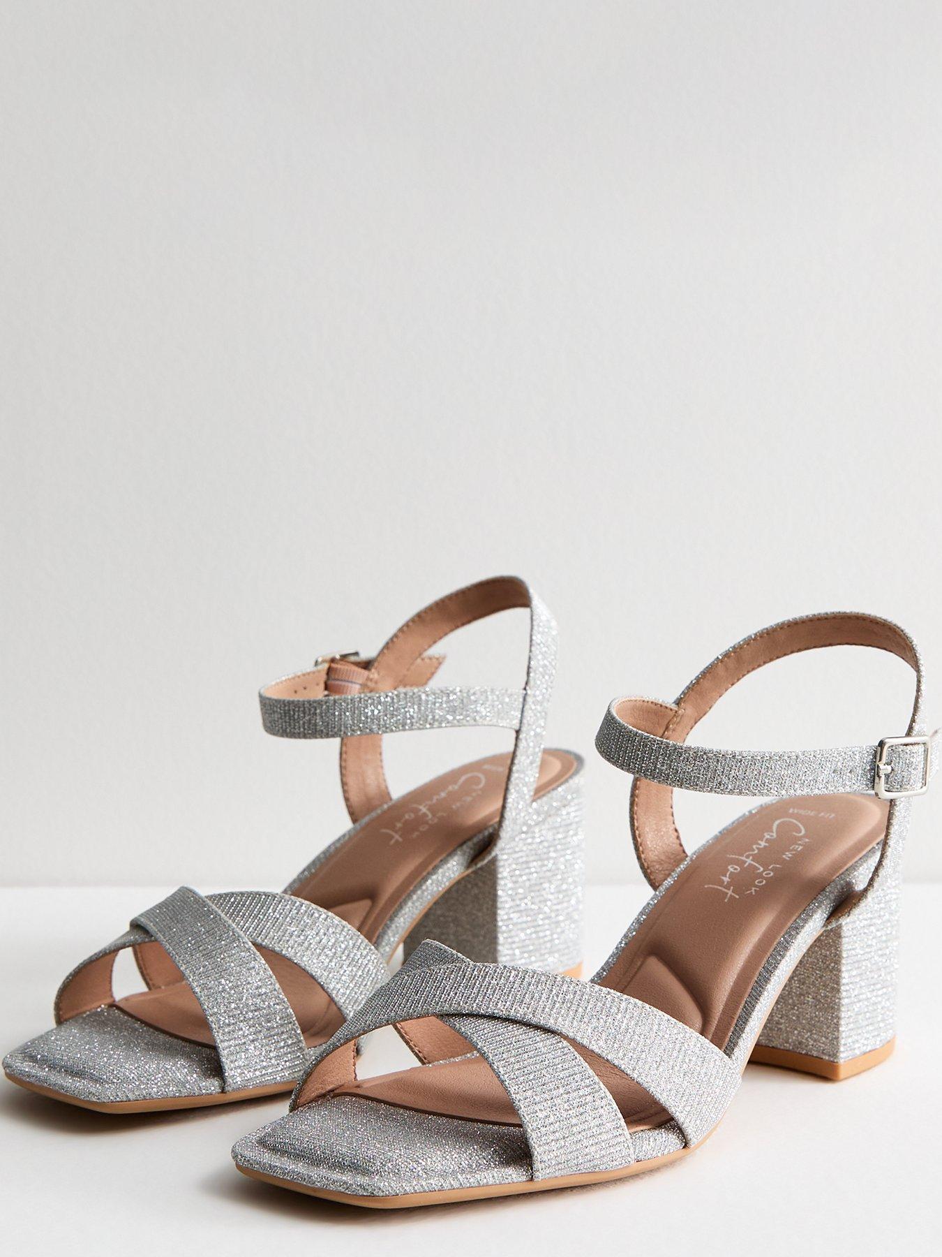 new-look-wide-fit-glitter-block-heel-sandals-silveroutfit