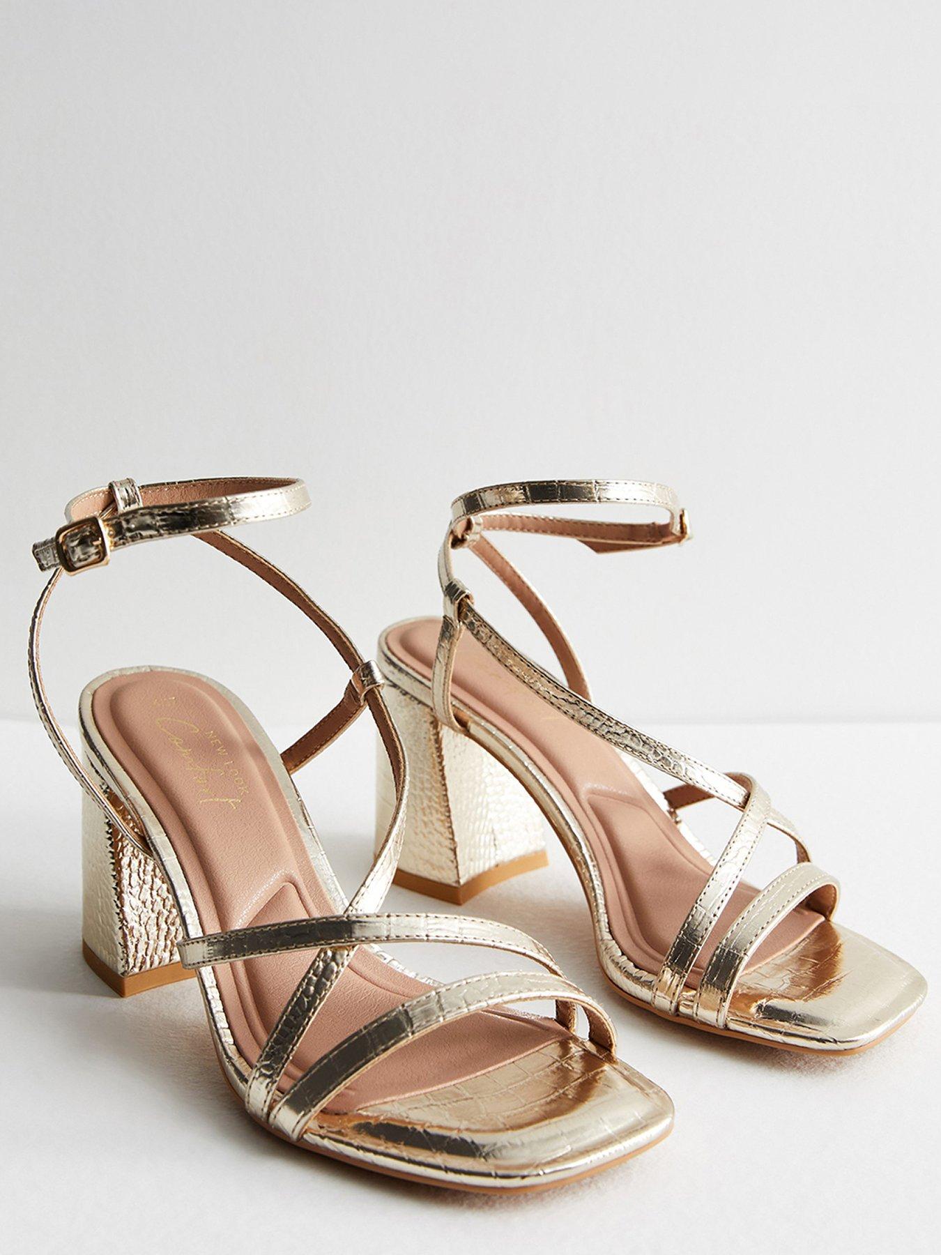 new-look-strappy-block-heel-sandals-goldoutfit