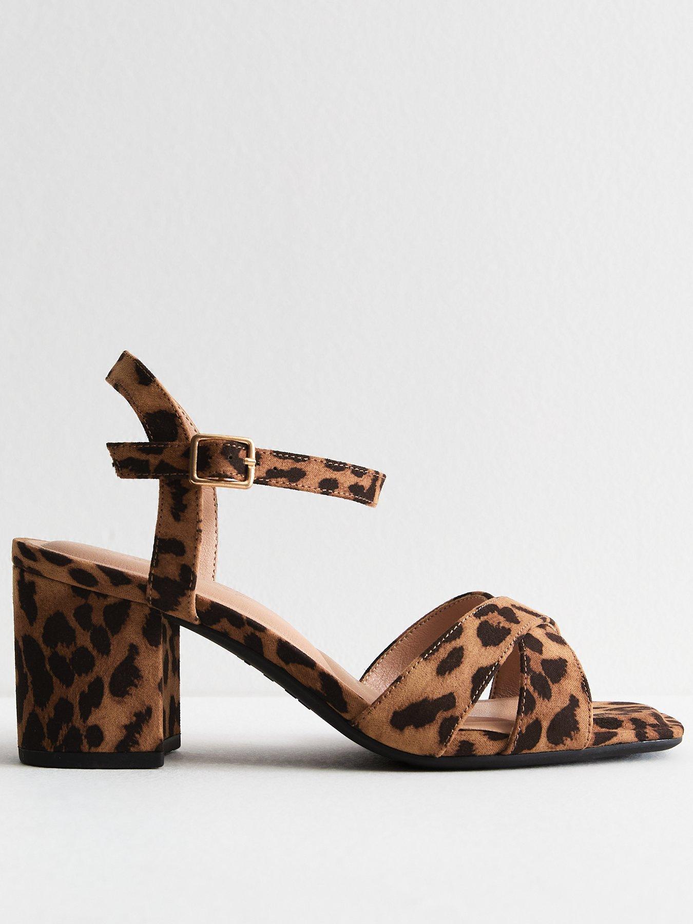 new-look-wide-fit-stone-leopard-print-block-heel-sandals-brownfront