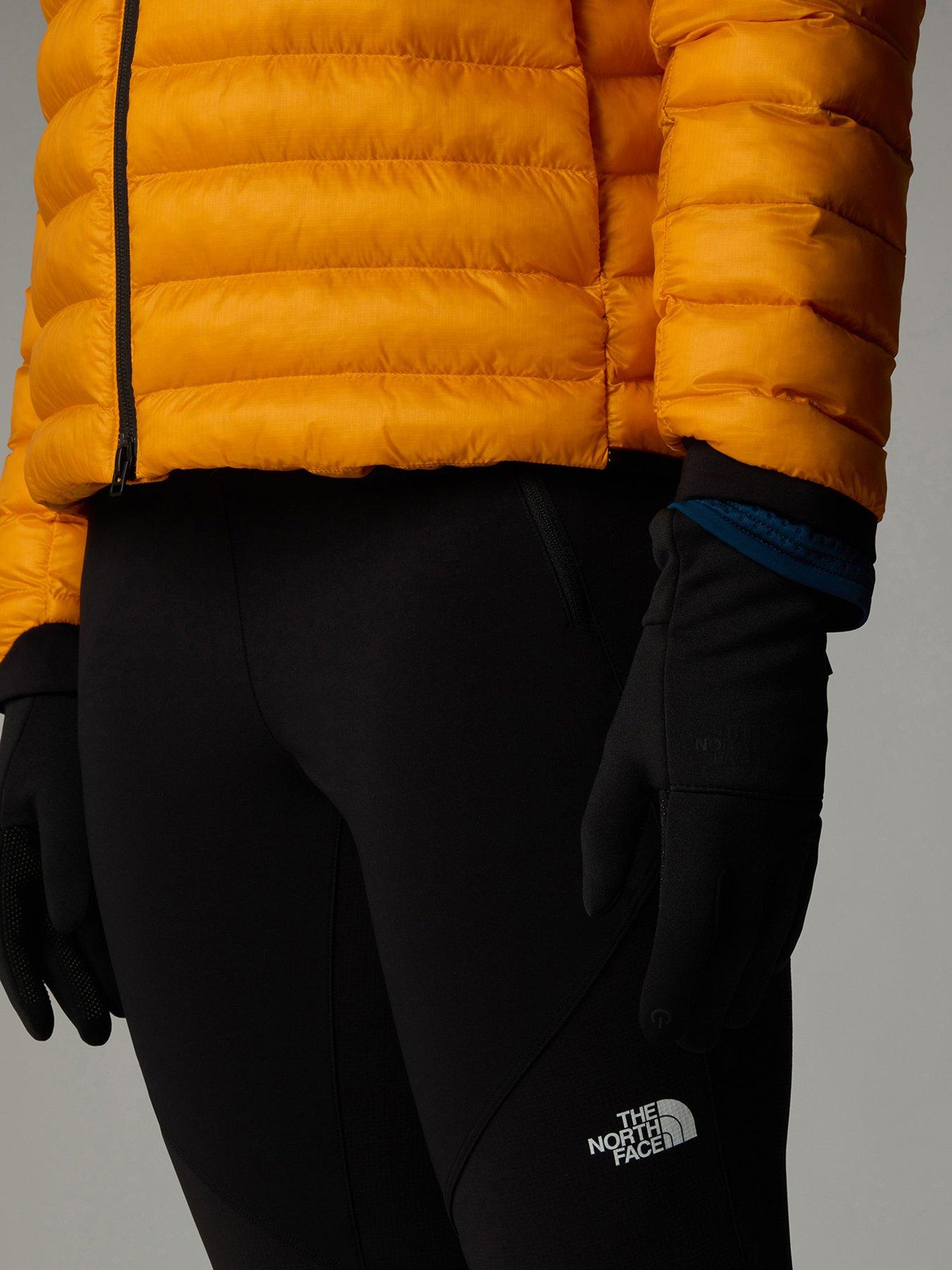 the-north-face-womens-etipnbspgloves-blackoutfit