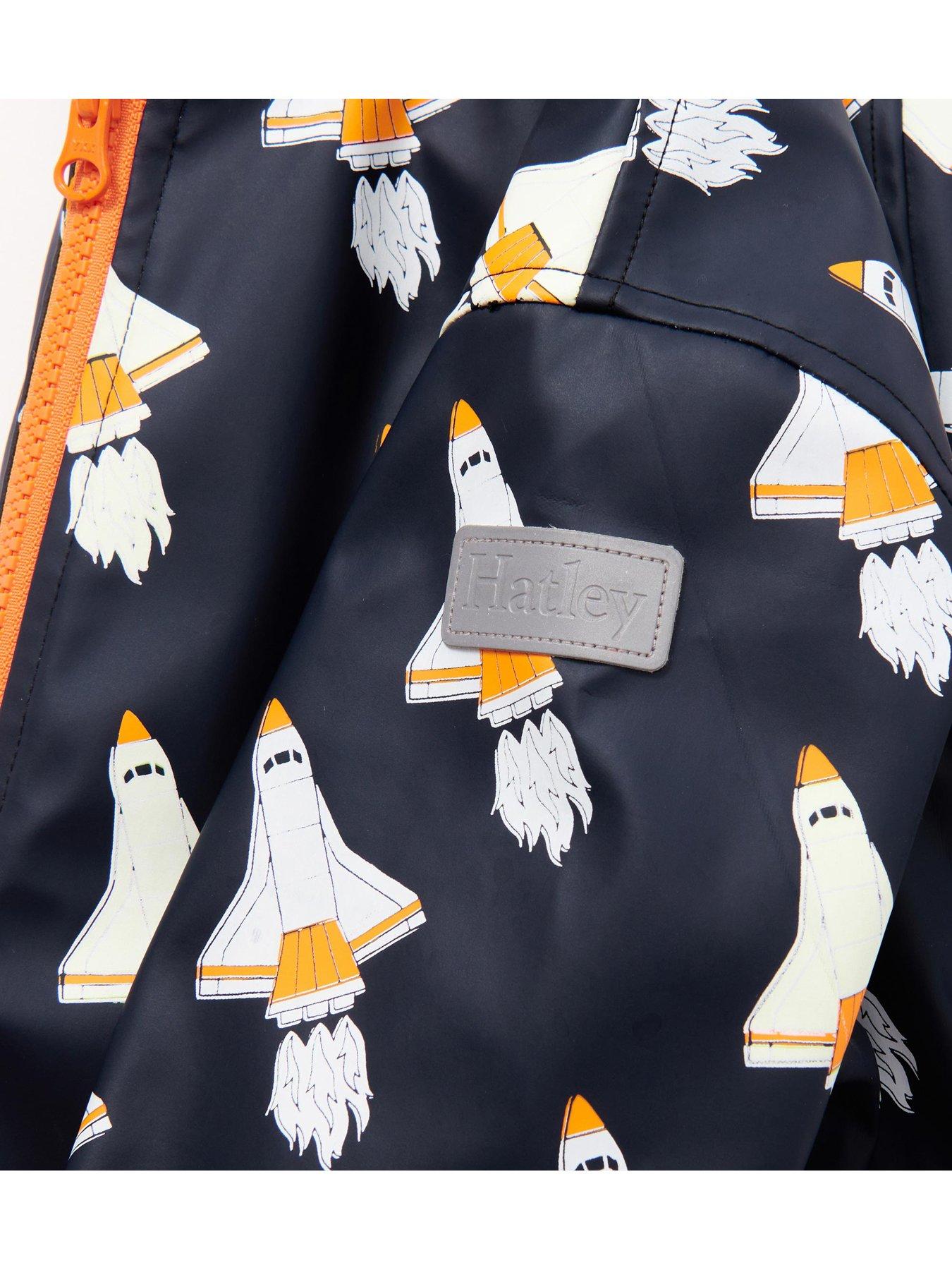 hatley-boys-space-shuttle-colour-changing-rain-jacket-blackdetail