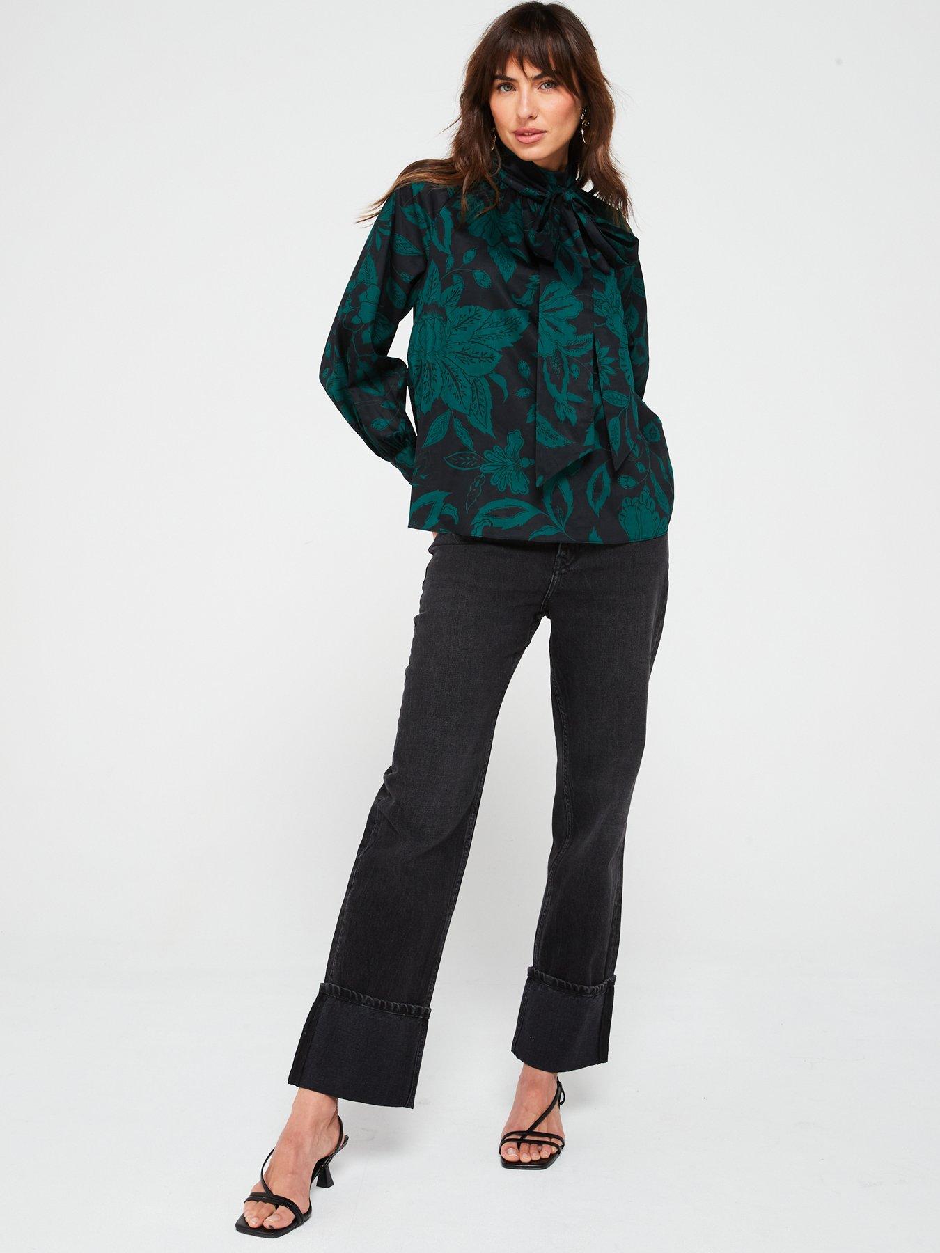 v-by-very-blouson-sleeve-printed-blouse-greenback