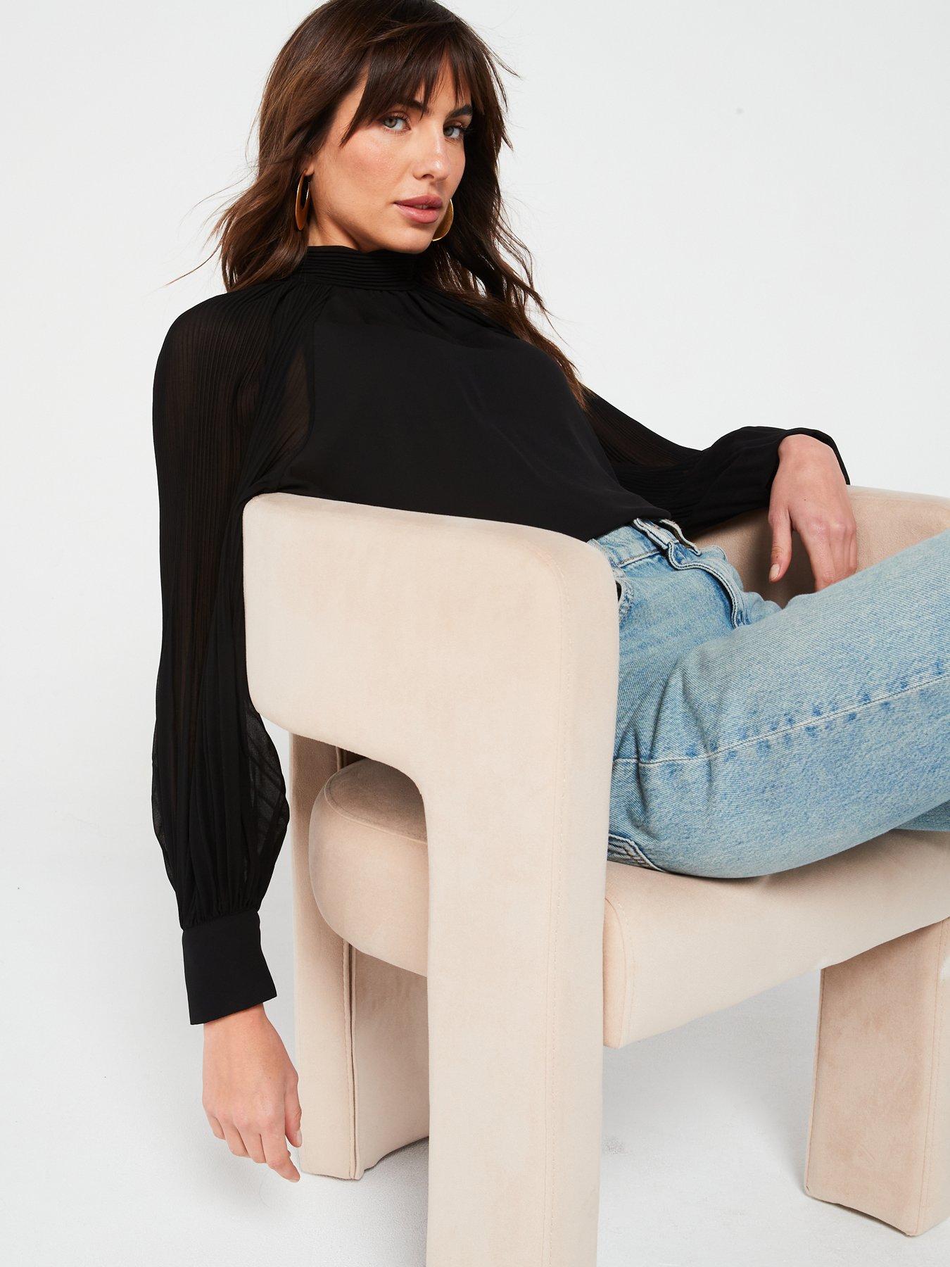 v-by-very-plisse-volume-sleeve-blouse-blackdetail