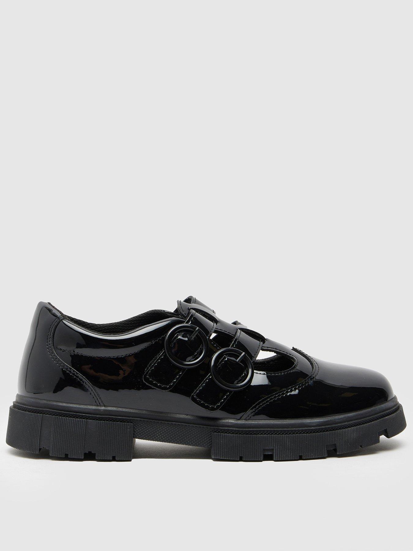 schuh-lovey-feature-buckle-tbar-youth-black-patent