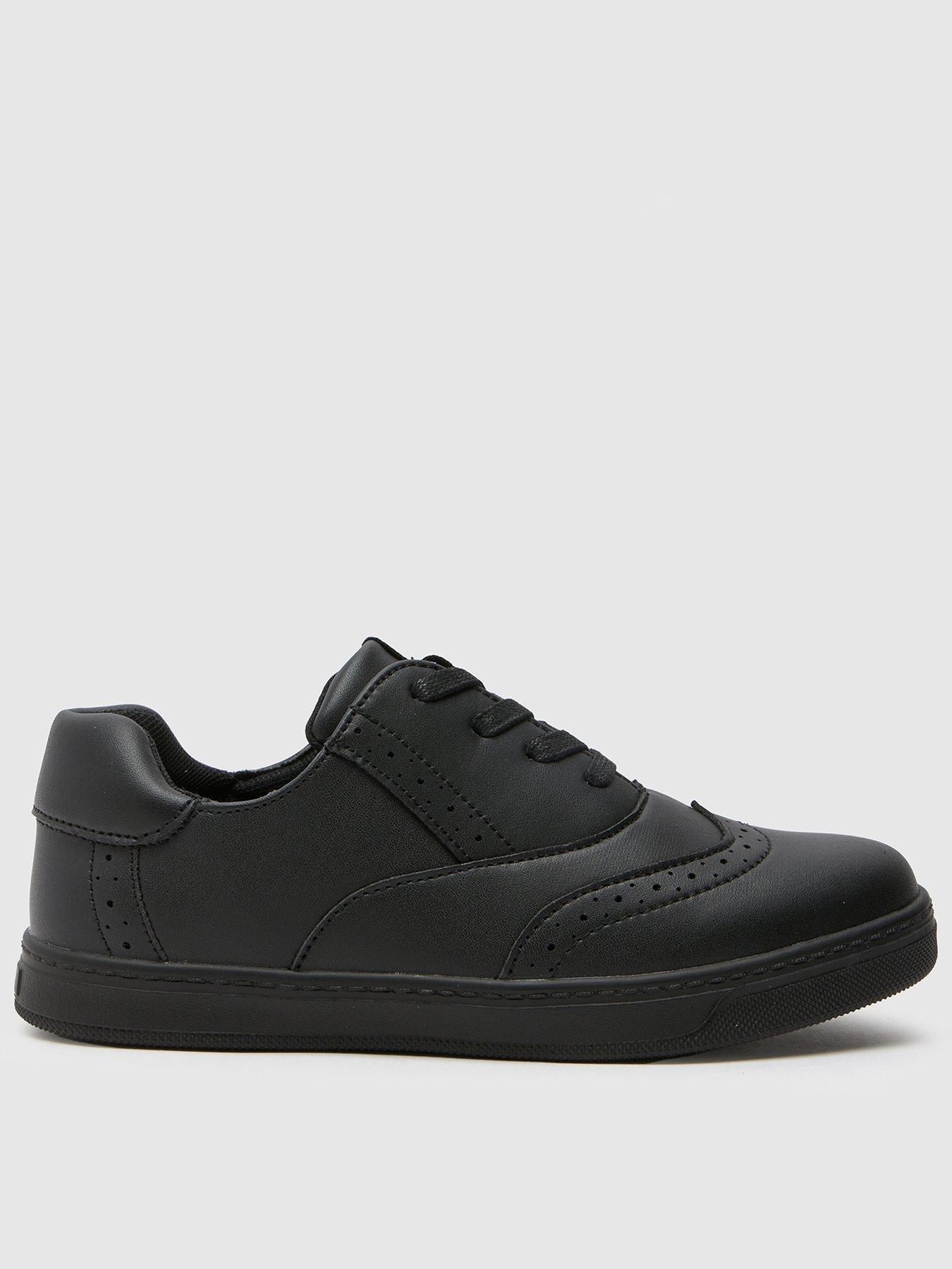 schuh-latch-youth-blackfront