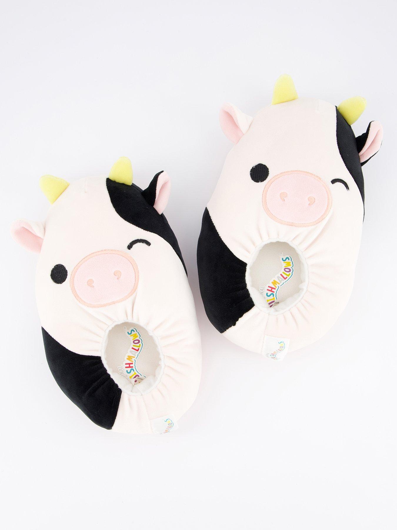 squishmallows-squishmallow-connor-cow-slippers