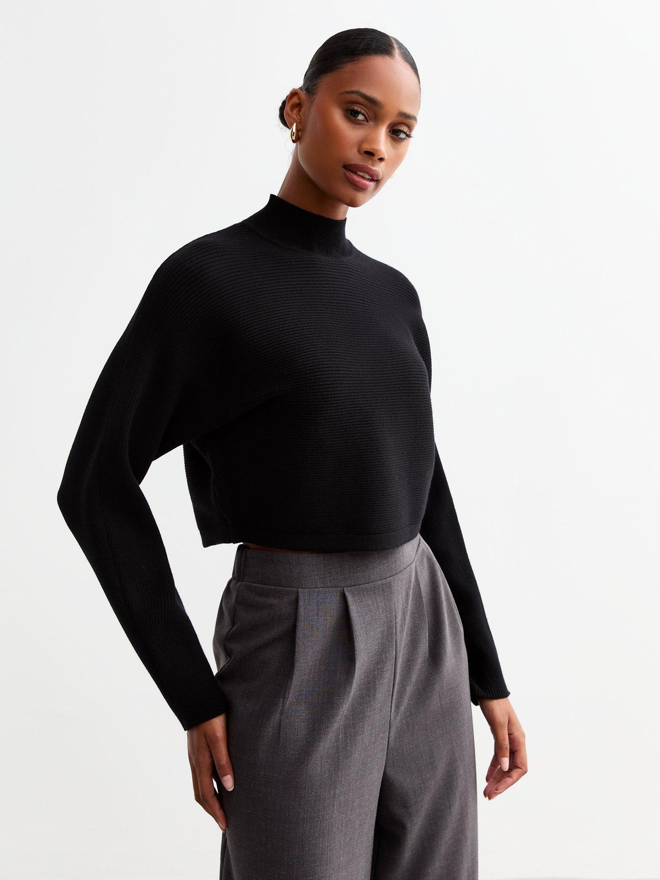 Black knitted jumper cropped sale