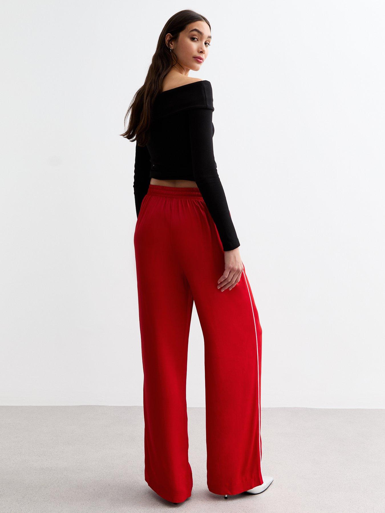 new-look-side-stripe-satin-wide-leg-trousers-redstillFront