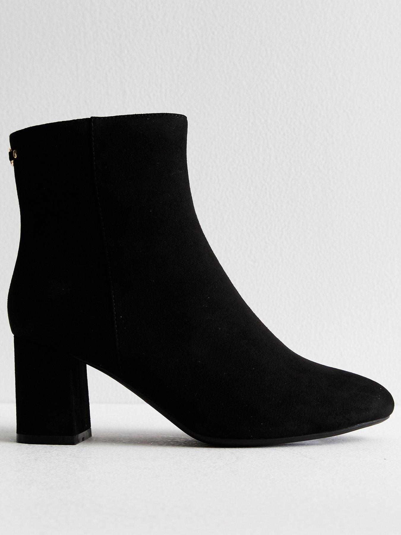 new-look-suede-effect-block-heel-ankle-boots-blackfront