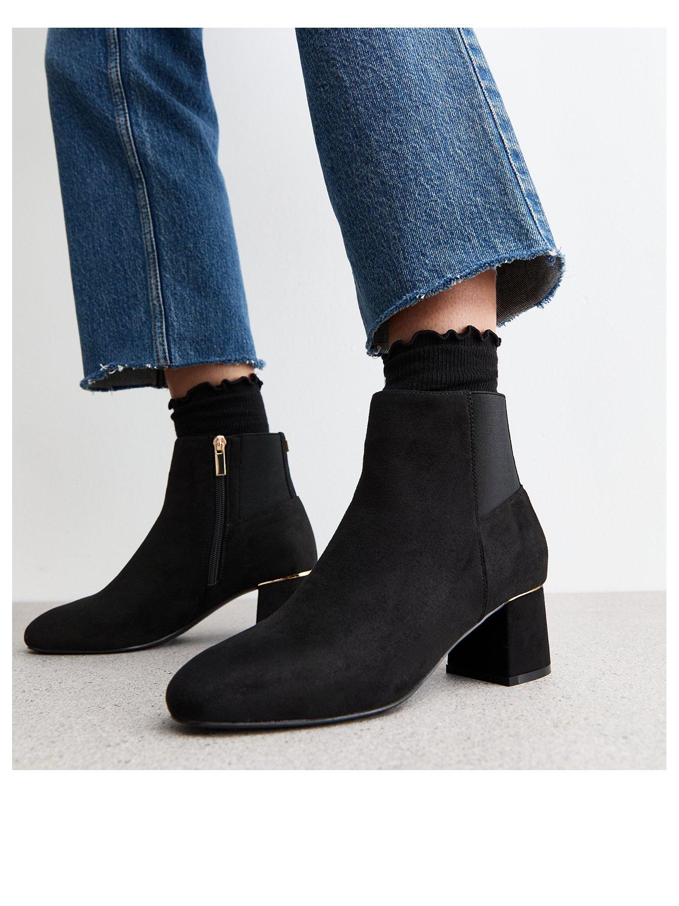 new-look-wide-fit-black-suedette-ankle-bootsstillFront